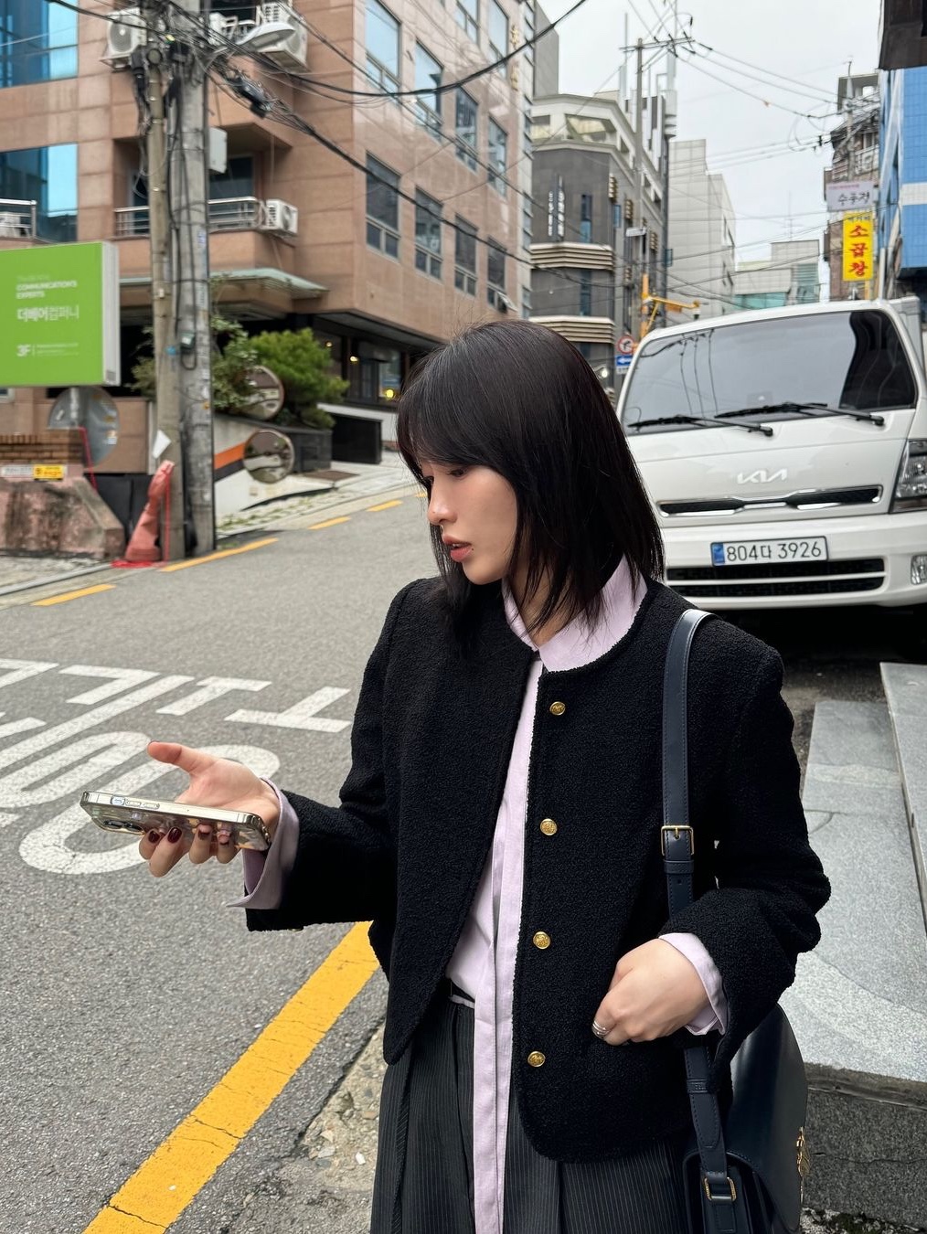 [예약 배송] Siyazu SIOT4100 Classic Tweed Jacket Black 착용 스타일 - 4