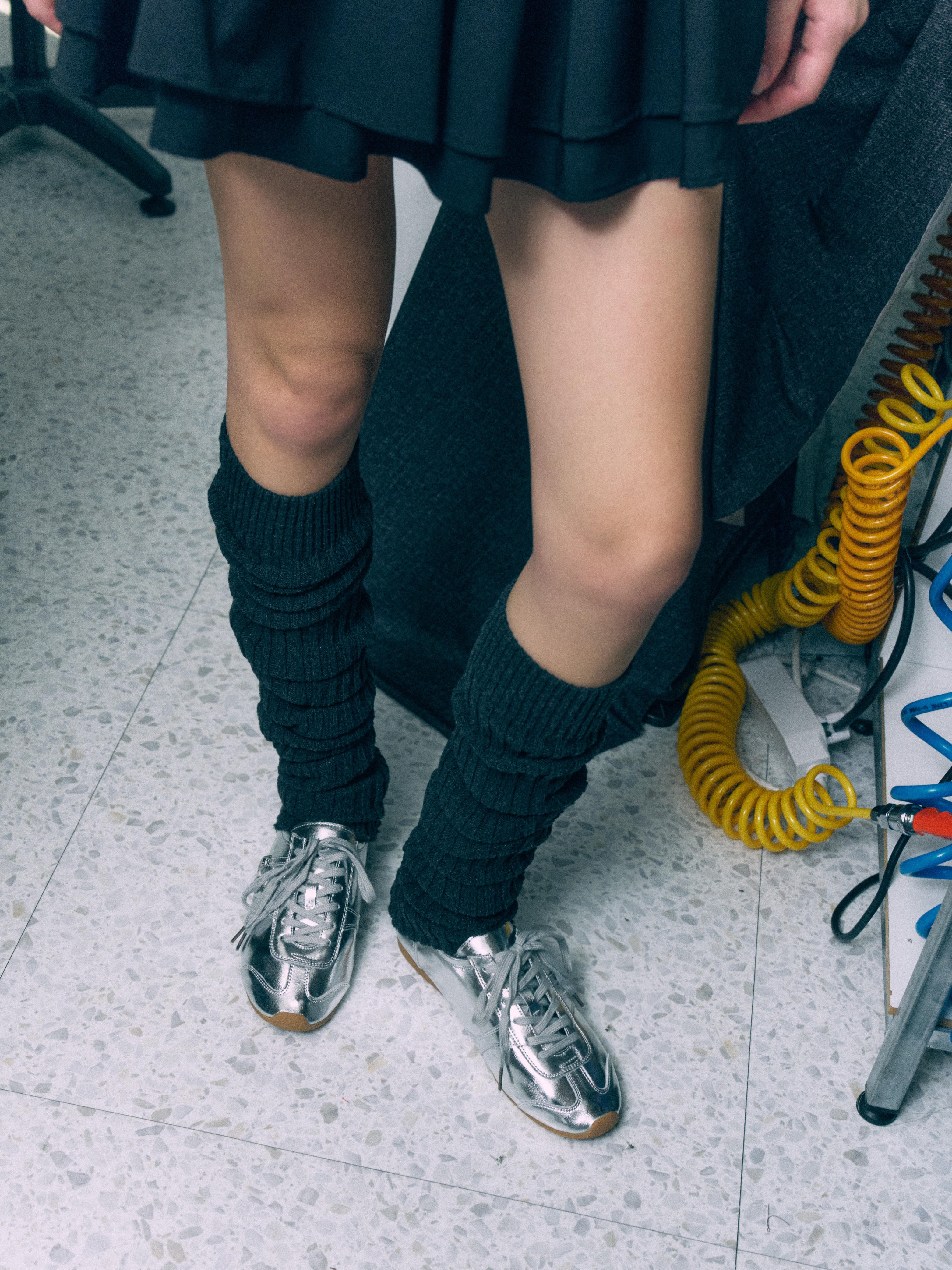 Moodnight Cindy 2 Belted Sneaker Silver 착용 스타일 - 2