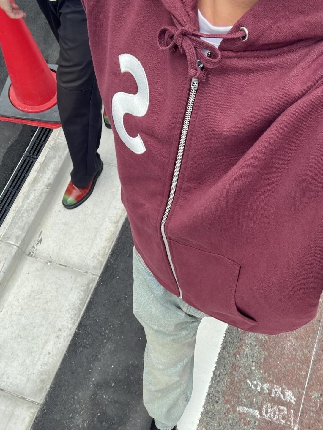 Supreme S Logo Zip Up Hooded Sweatshirt Black - 24FW, Supreme S Logo Zip Up Hooded Sweatshirt Ash Grey - 24FW 착용 스타일