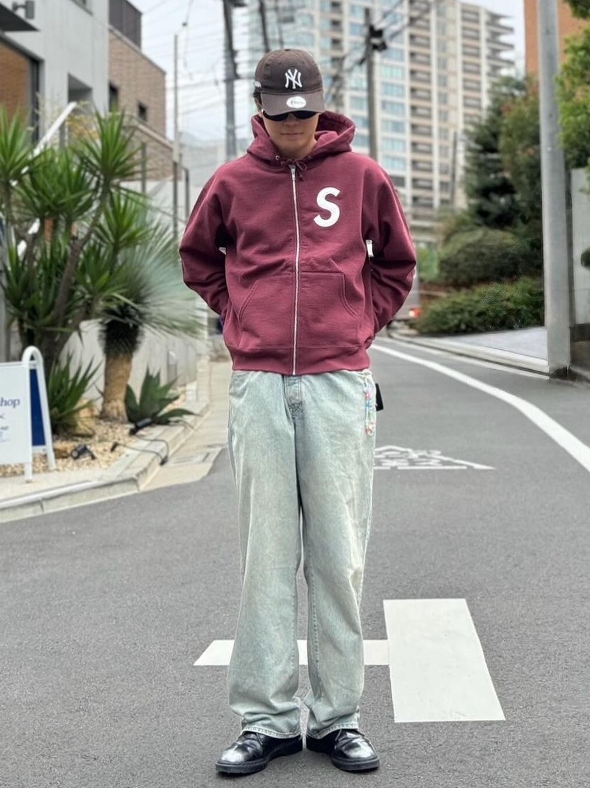 Supreme S Logo Zip Up Hooded Sweatshirt Black - 24FW, Supreme S Logo Zip Up Hooded Sweatshirt Ash Grey - 24FW 착용 스타일