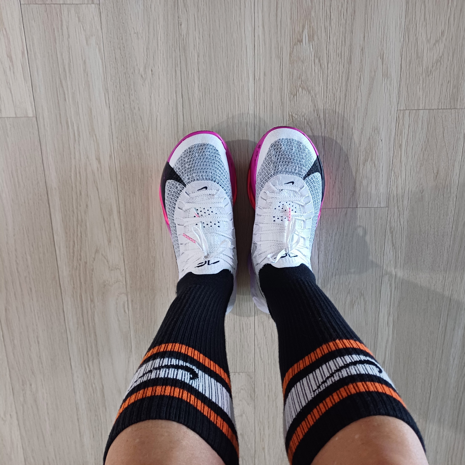(W) Nike Air Zoom Alphafly Next% 3 Hyper Pink 착용 스타일
