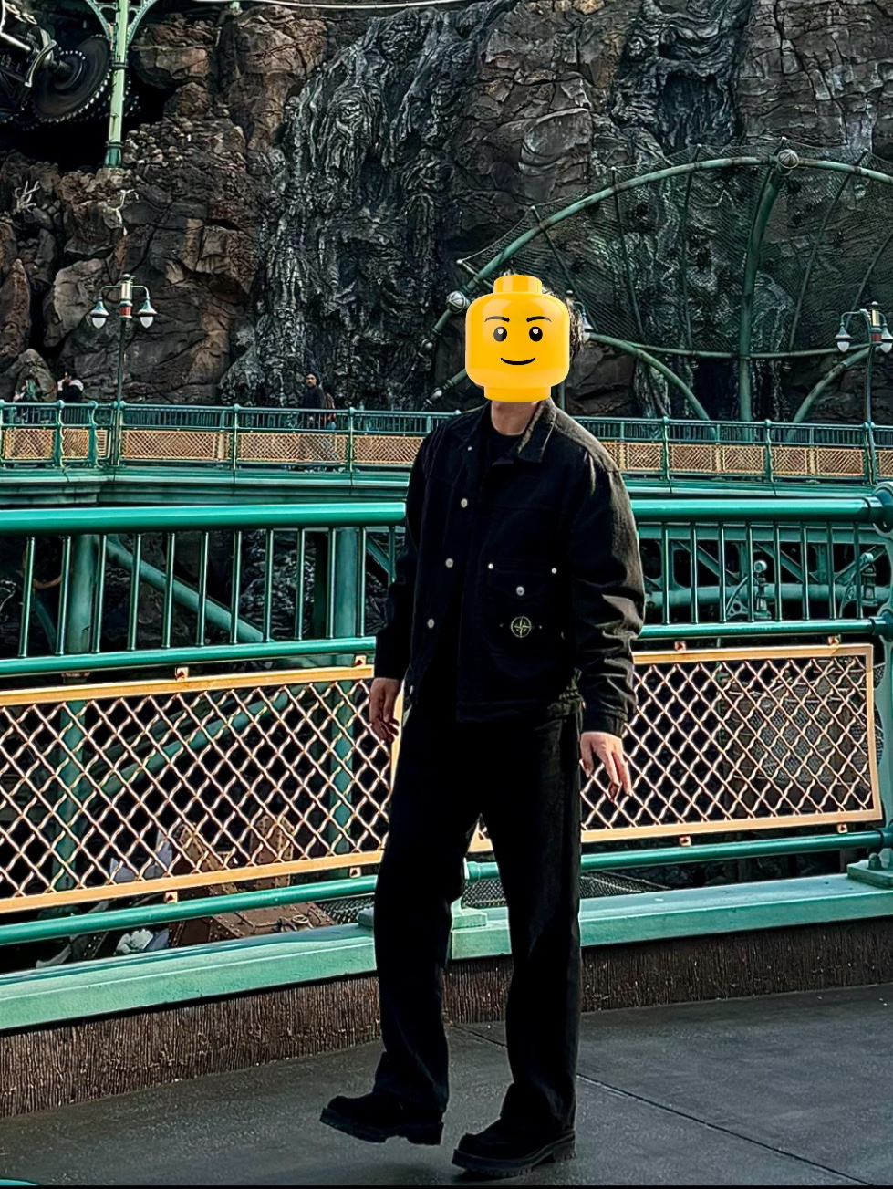 Supreme x Stone Island Denim Trucker Jacket Black - 23FW, Supreme x Stone Island 5-Pocket Jean Black - 23FW 착용 스타일 - 2