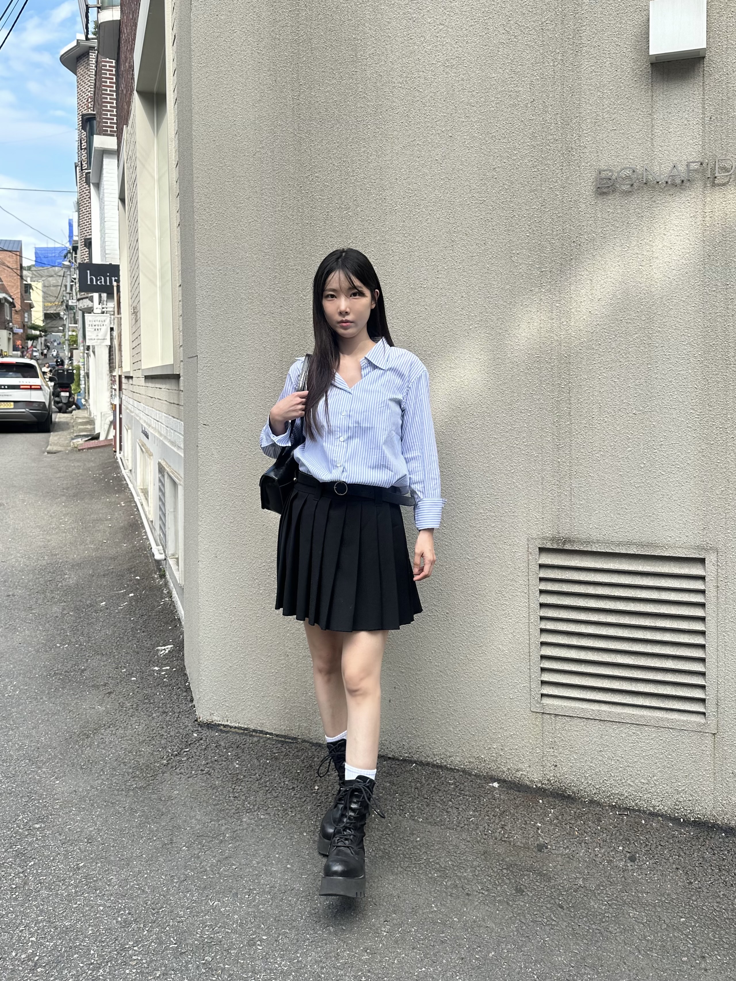 Siyazu SITP5162 Loose Fit Formal ST Shirt Light blue ST 착용 스타일 - 2
