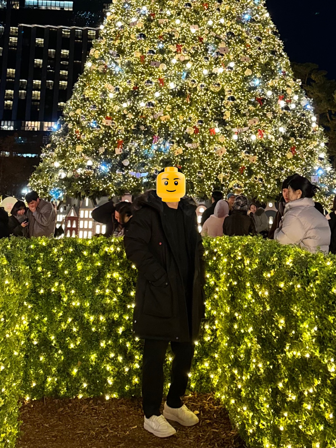 Nobis Yatesy Long Parka CH Black, Nike x Peaceminusone Kwondo1 White 착용 스타일