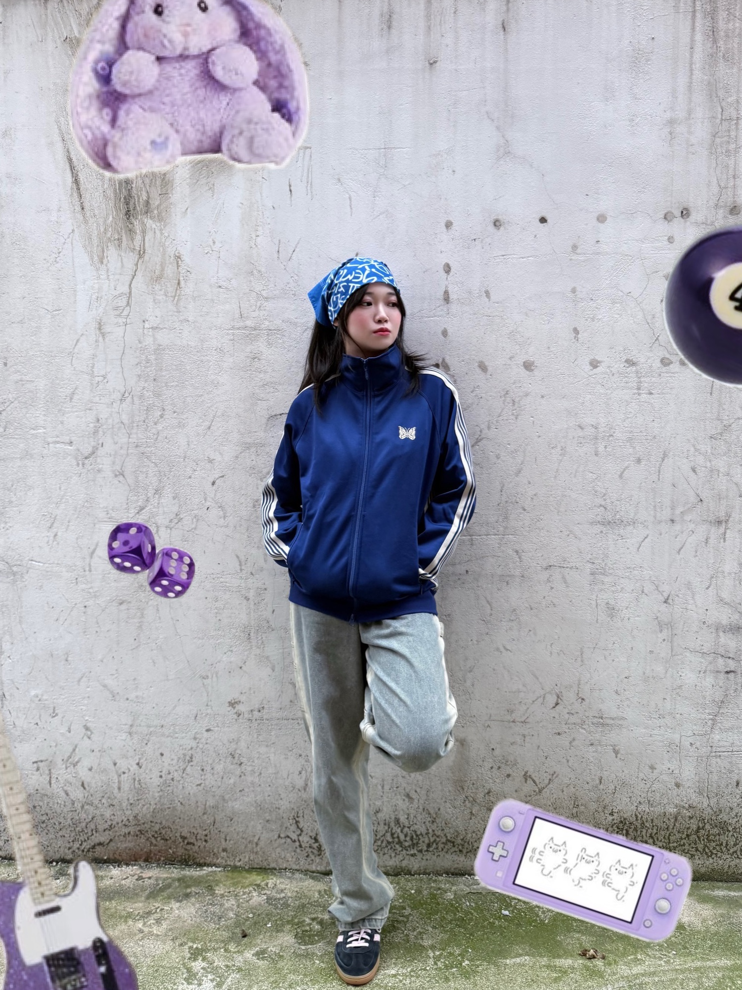 Needles Track Jacket Poly Smooth Royal, (W) Adidas Spezial Handball Core Black Clear Pink 착용 스타일 - 1