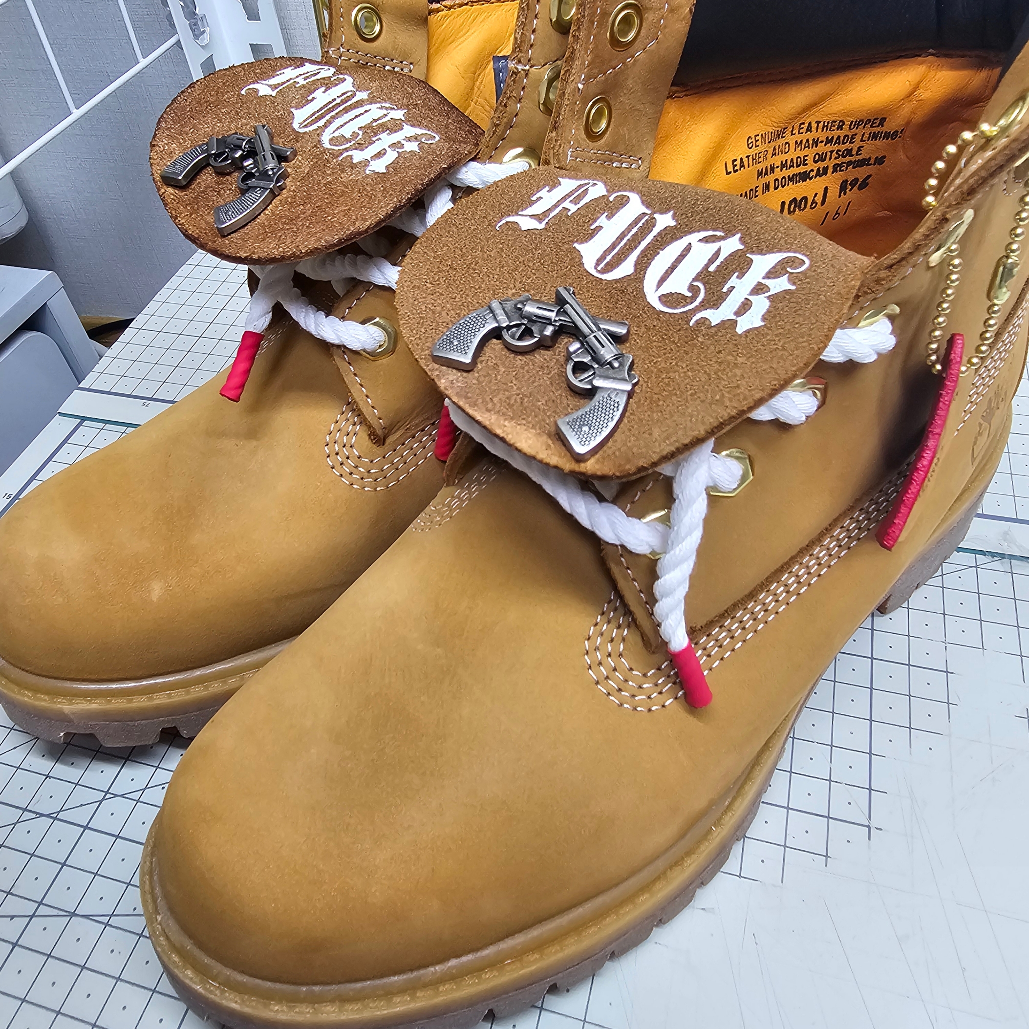Timberland Premium 6 inch Waterproof Boot Wheat Nubuck - Wide 착용 스타일