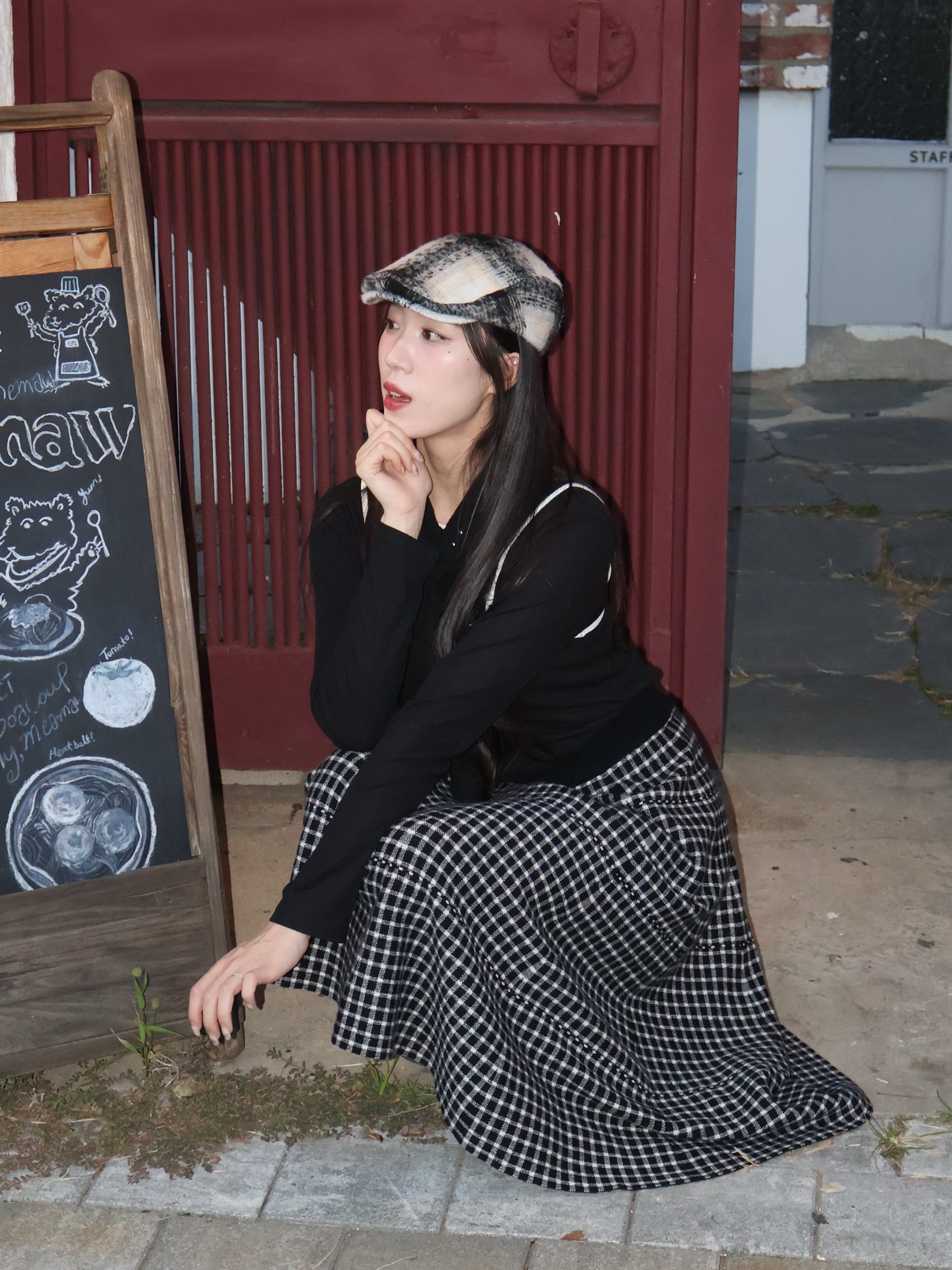 Allincomplete Tartan Check Hunting Cap Black Check 착용 스타일 - 5