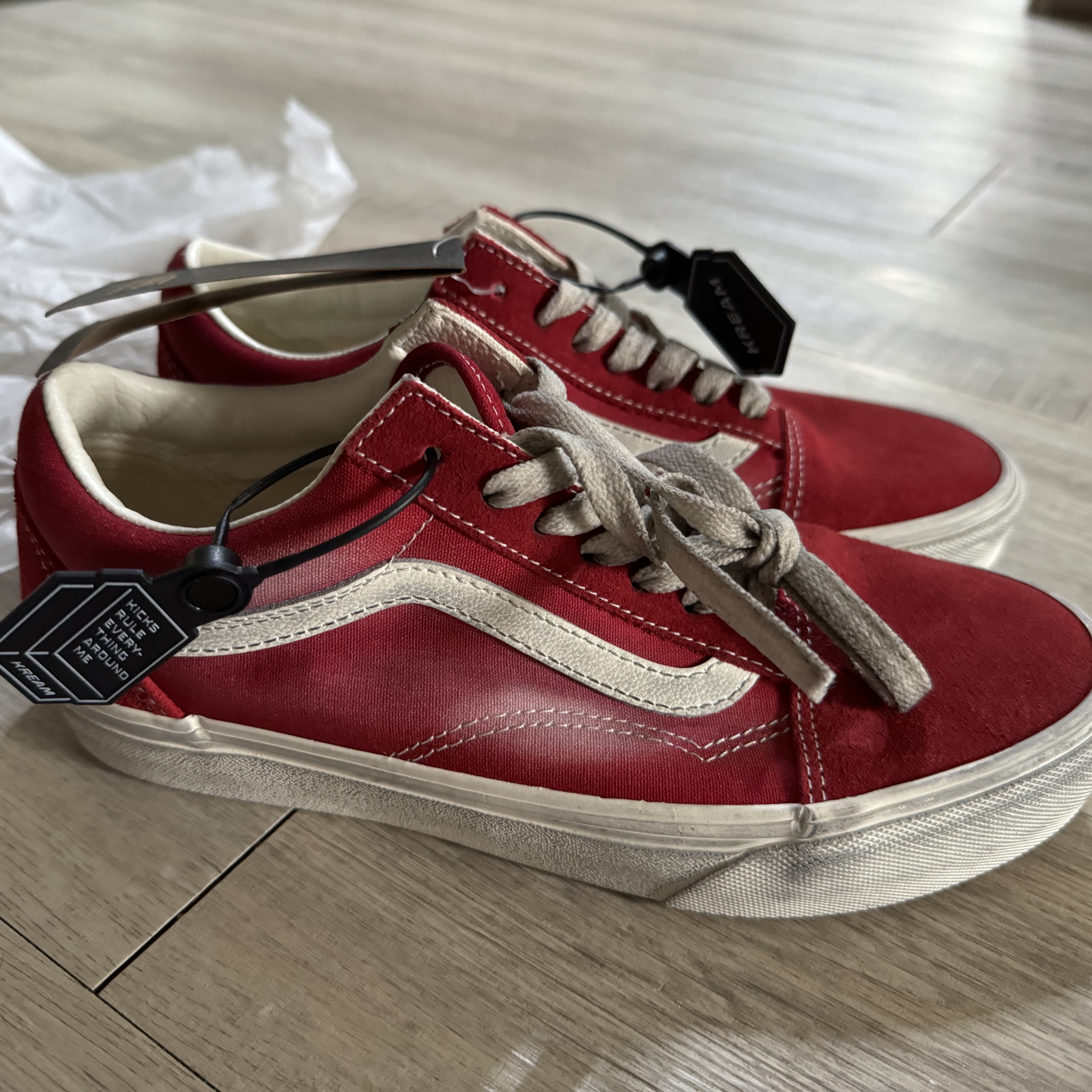 Vans Old Skool Wave Washed Red 착용 스타일 - 1