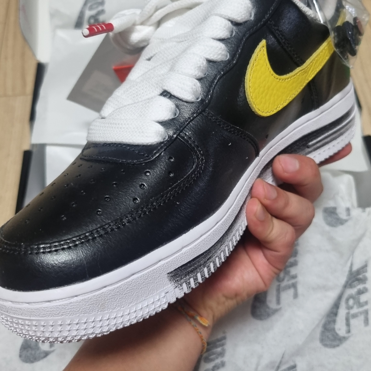 Nike x Peaceminusone Air Force 1 Low Para-Noise 3.0 Black and Multicolor 착용 스타일 - 3