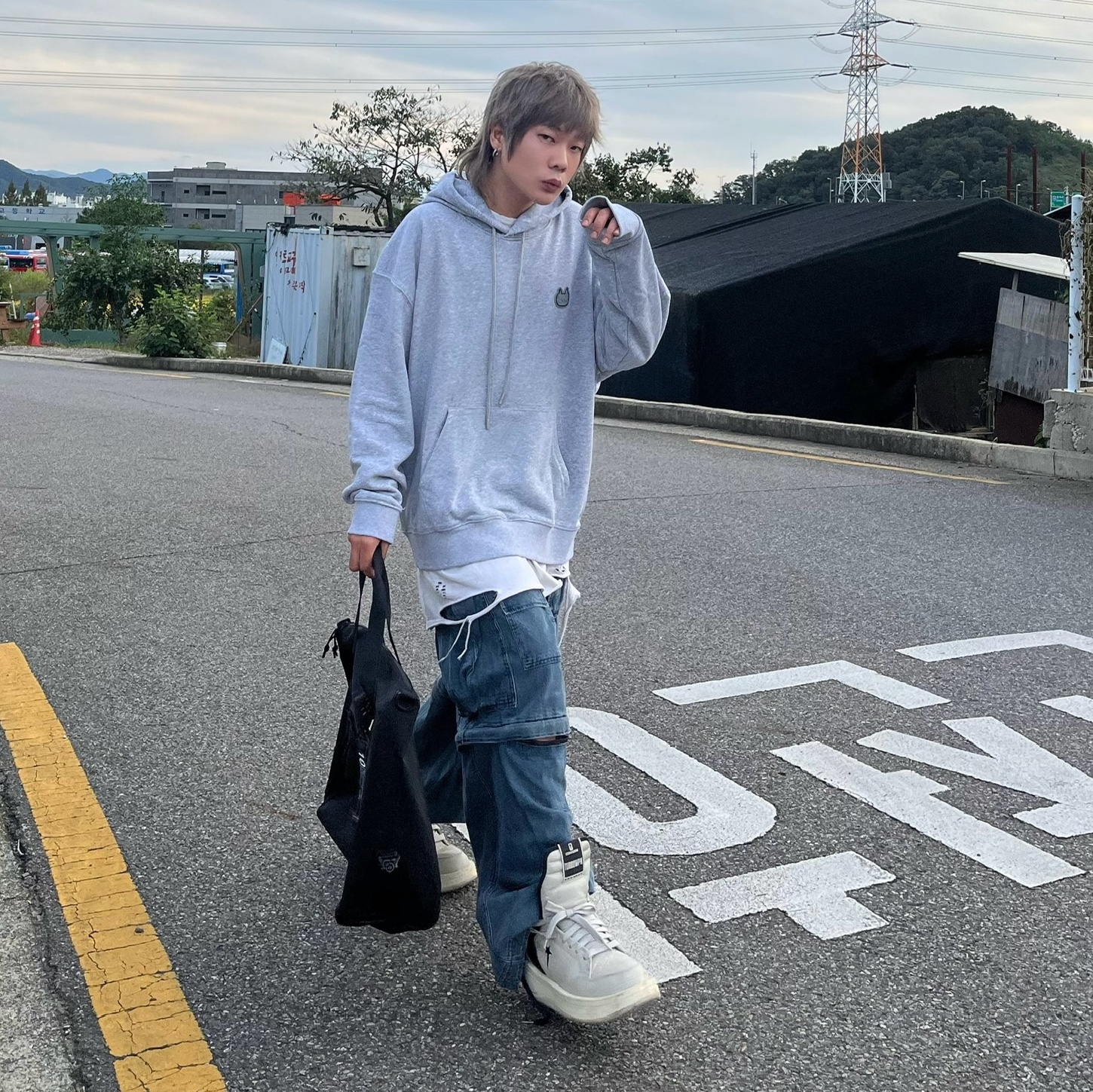 Converse x Drkshdw Turbowpn Pelican 착용 스타일 - 1