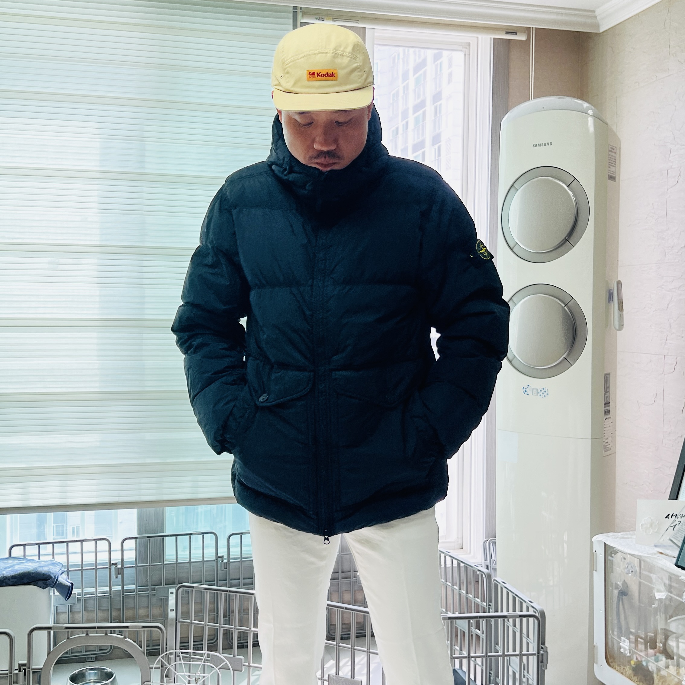 Stone Island 40723 Crinkle Reps Hooded Down Jacket Black - 24FW 착용 스타일 - 1