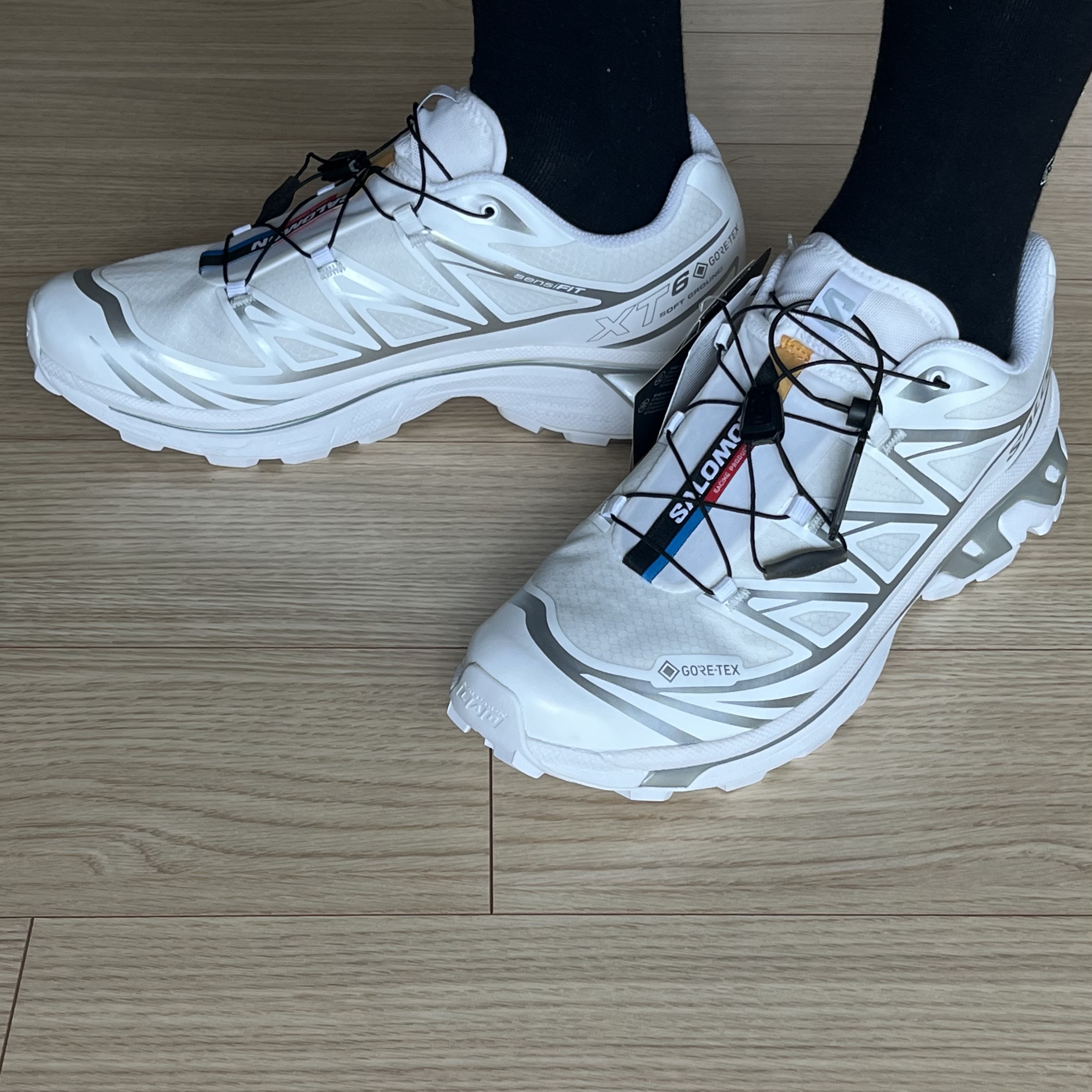 Salomon XT-6 Gore-Tex White Silver 착용 스타일