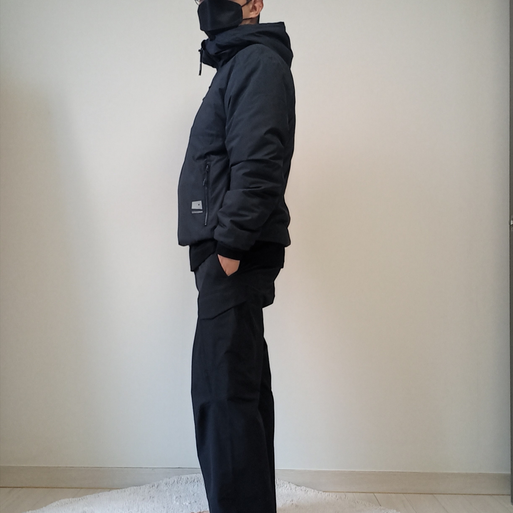 Arc'teryx Rampart Pants Black, Stussy Basic Stussy LS T-Shirt Black 착용 스타일 - 3