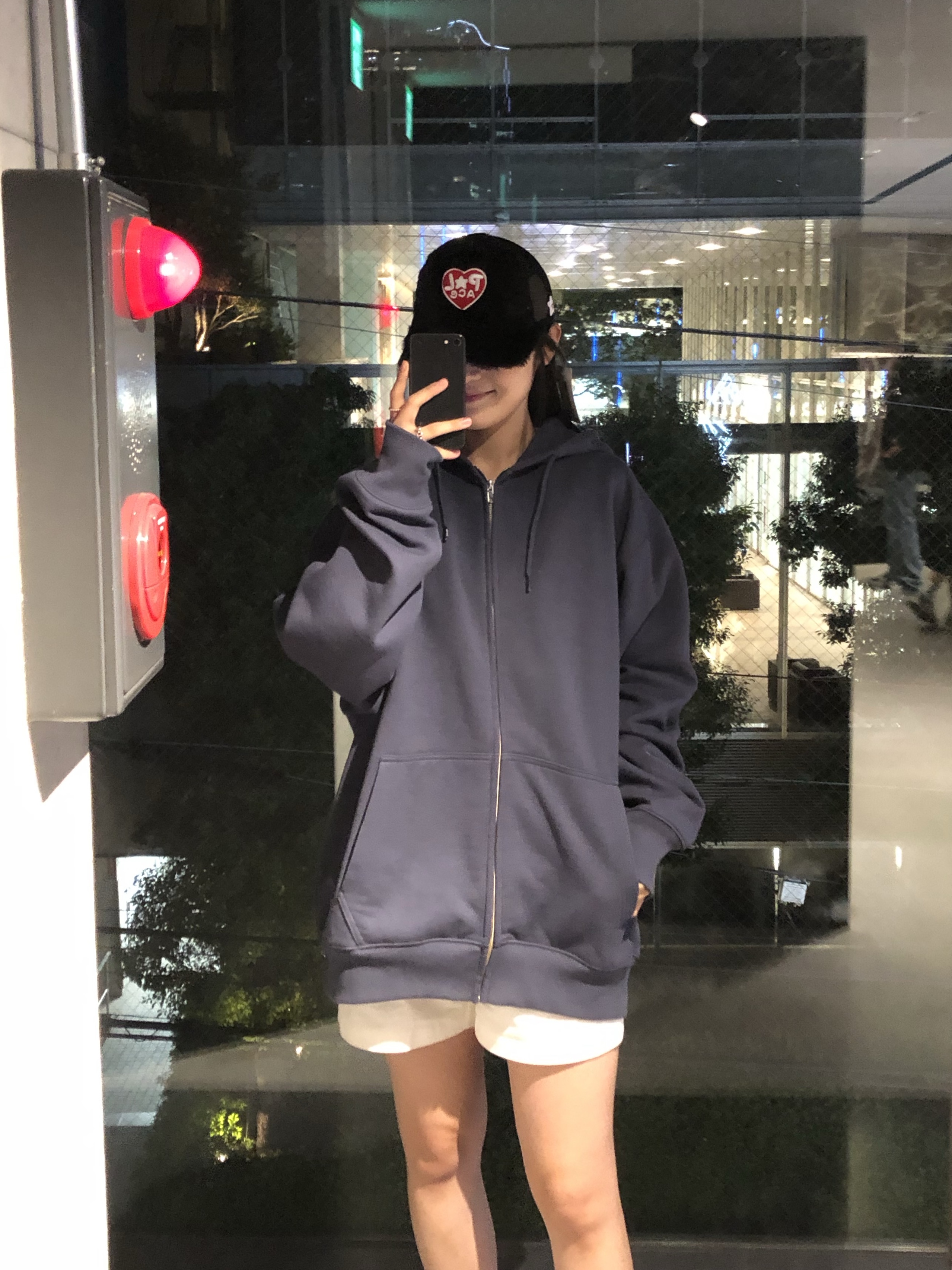 Palace Club Trucker Black - 24FW, Palace Club Trucker Brown - 24FW 착용 스타일
