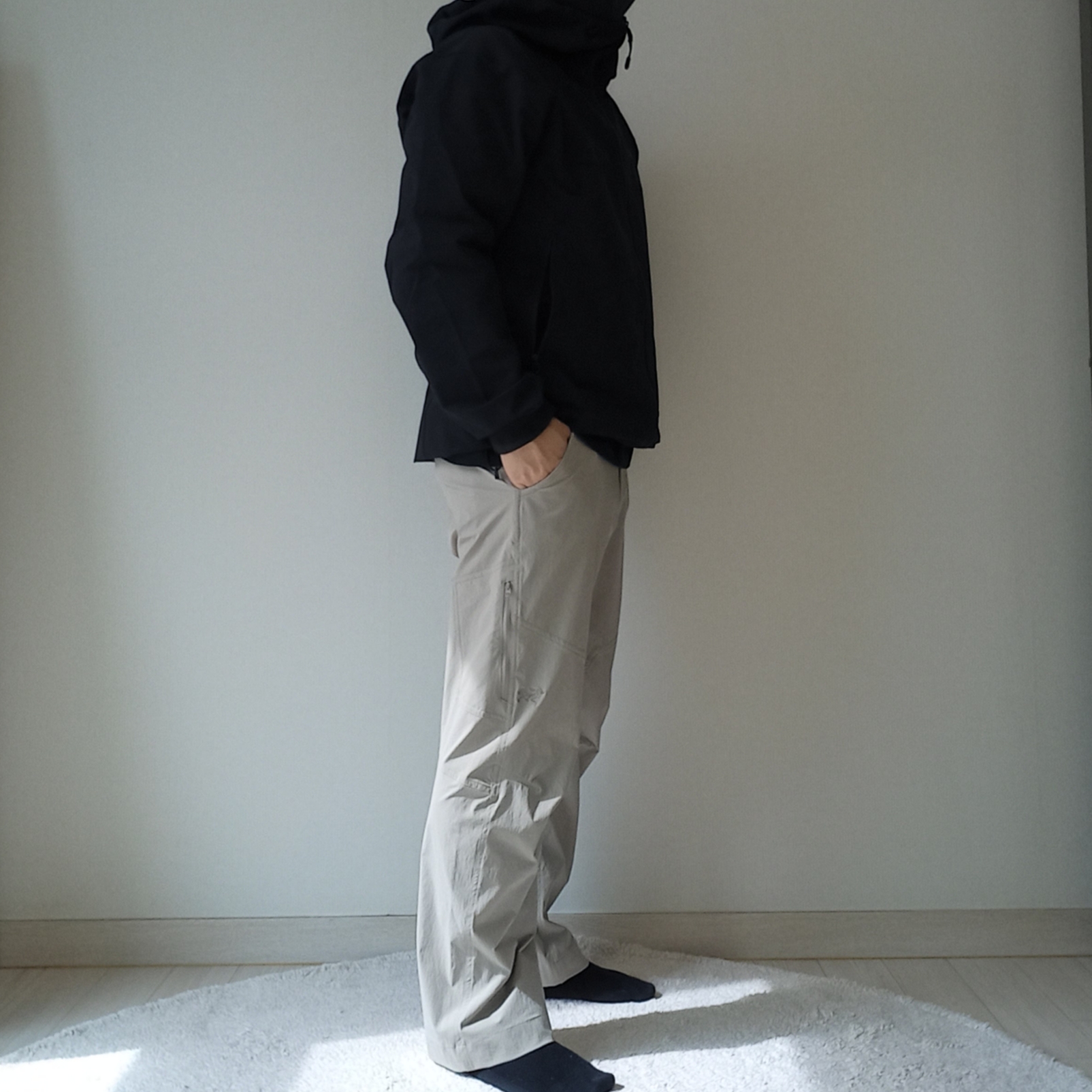 Arc'teryx Gamma Hoody Black, Arc'teryx Cronin Pants Rune μ°©μ© μ€νμΌ - 4