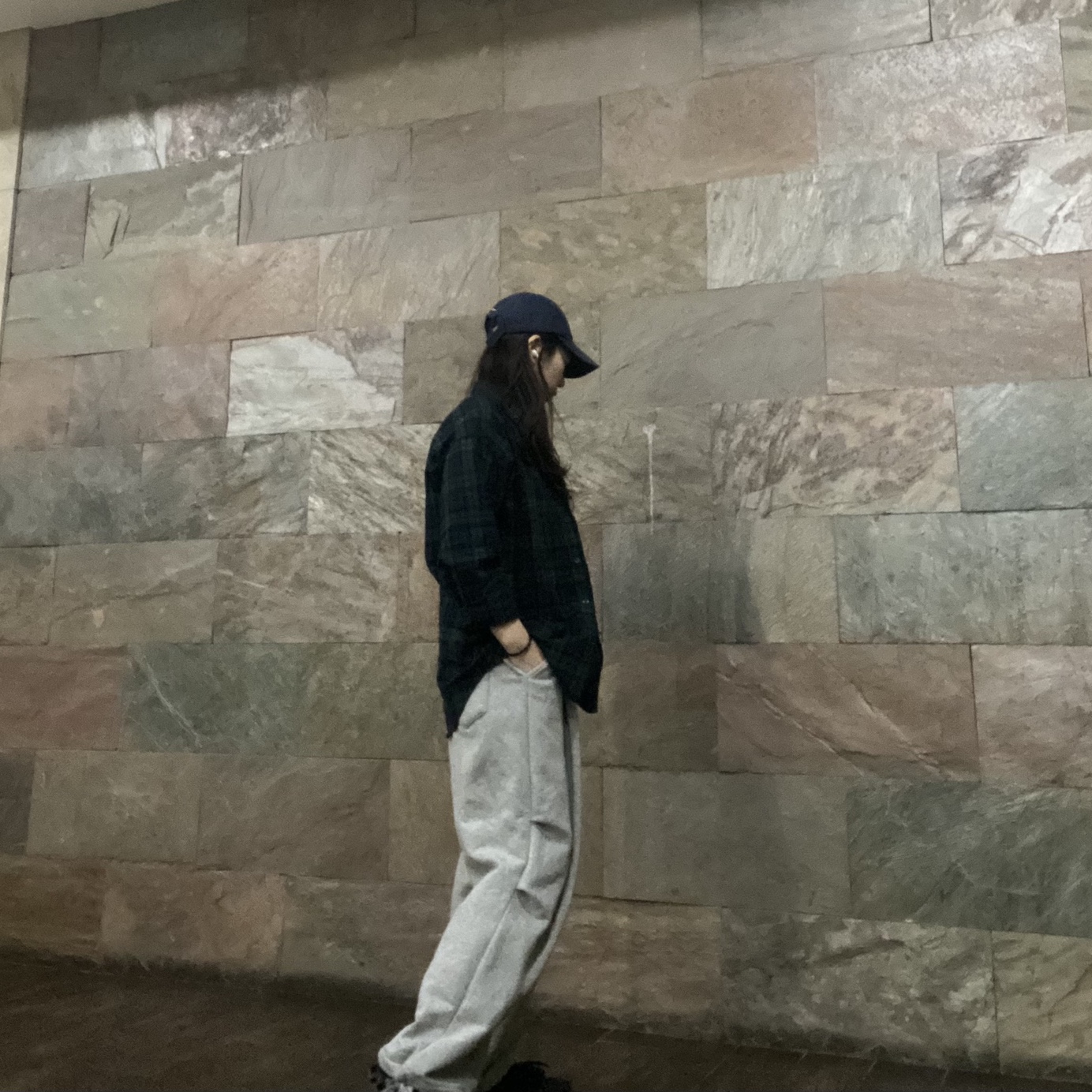 IAB Studio Blackwatch Tartan Shirt Blue Green, (W) On Running Cloud 5 All Black 착용 스타일