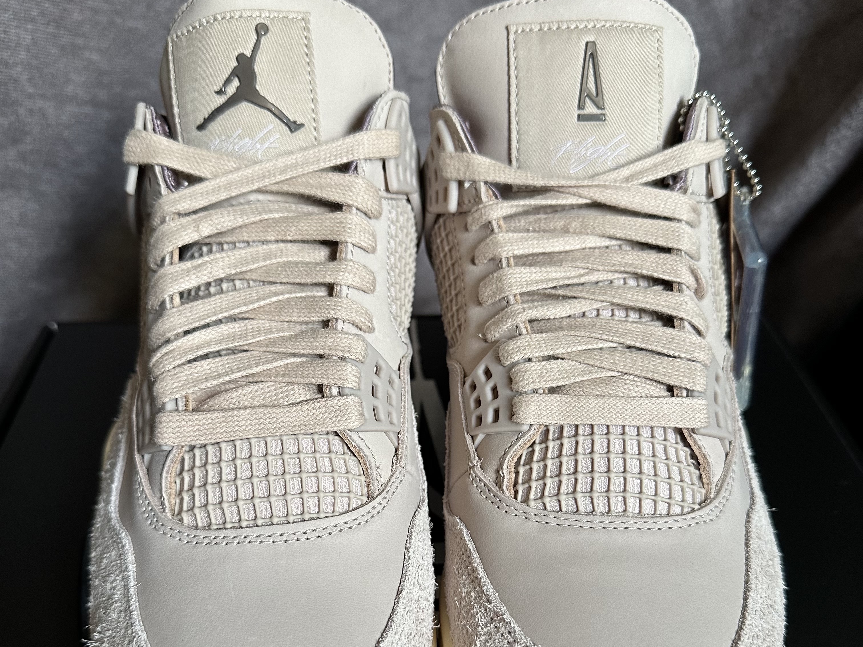 (W) Jordan 4 x A Ma Maniere Retro OG SP W.Y.W.S. 착용 스타일 - 4