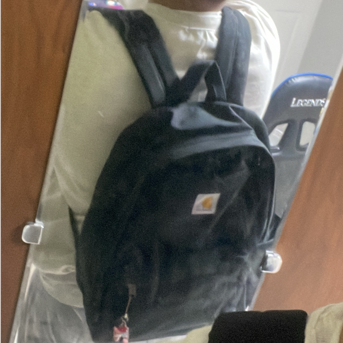 Carhartt Classic Laptop Backpack 21L Black 착용 스타일