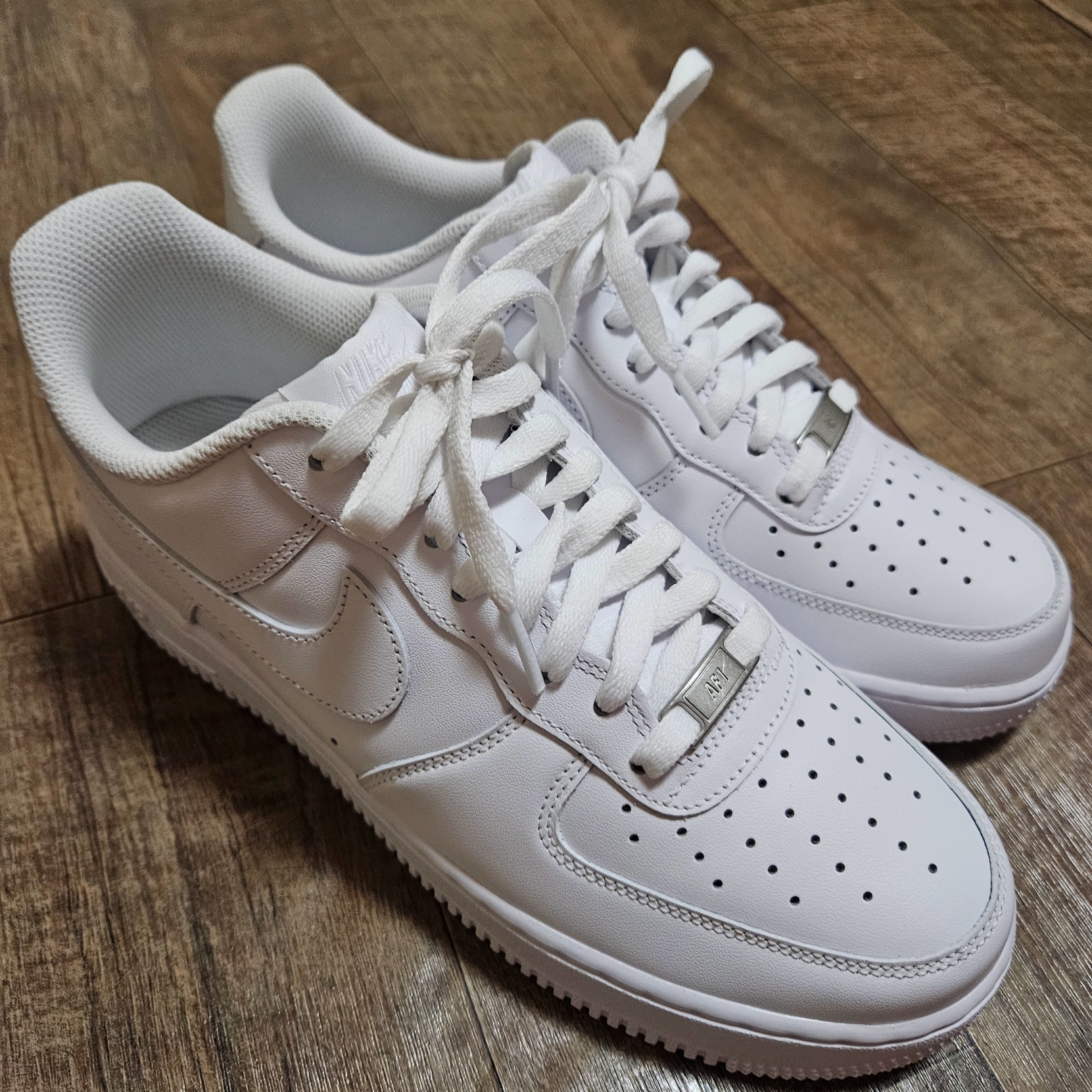 Nike Air Force 1 '07 Low White 착용 스타일 - 1