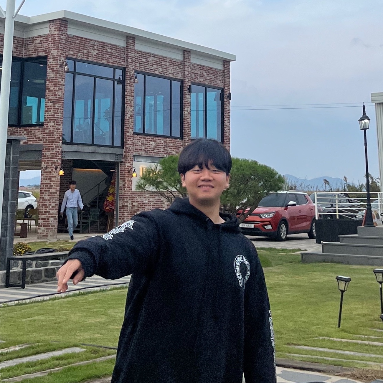 Zara Wide Fit Cargo Jeans Blue Green, Chrome Hearts Horseshoe Floral Hoodie Black 착용 스타일 - 3