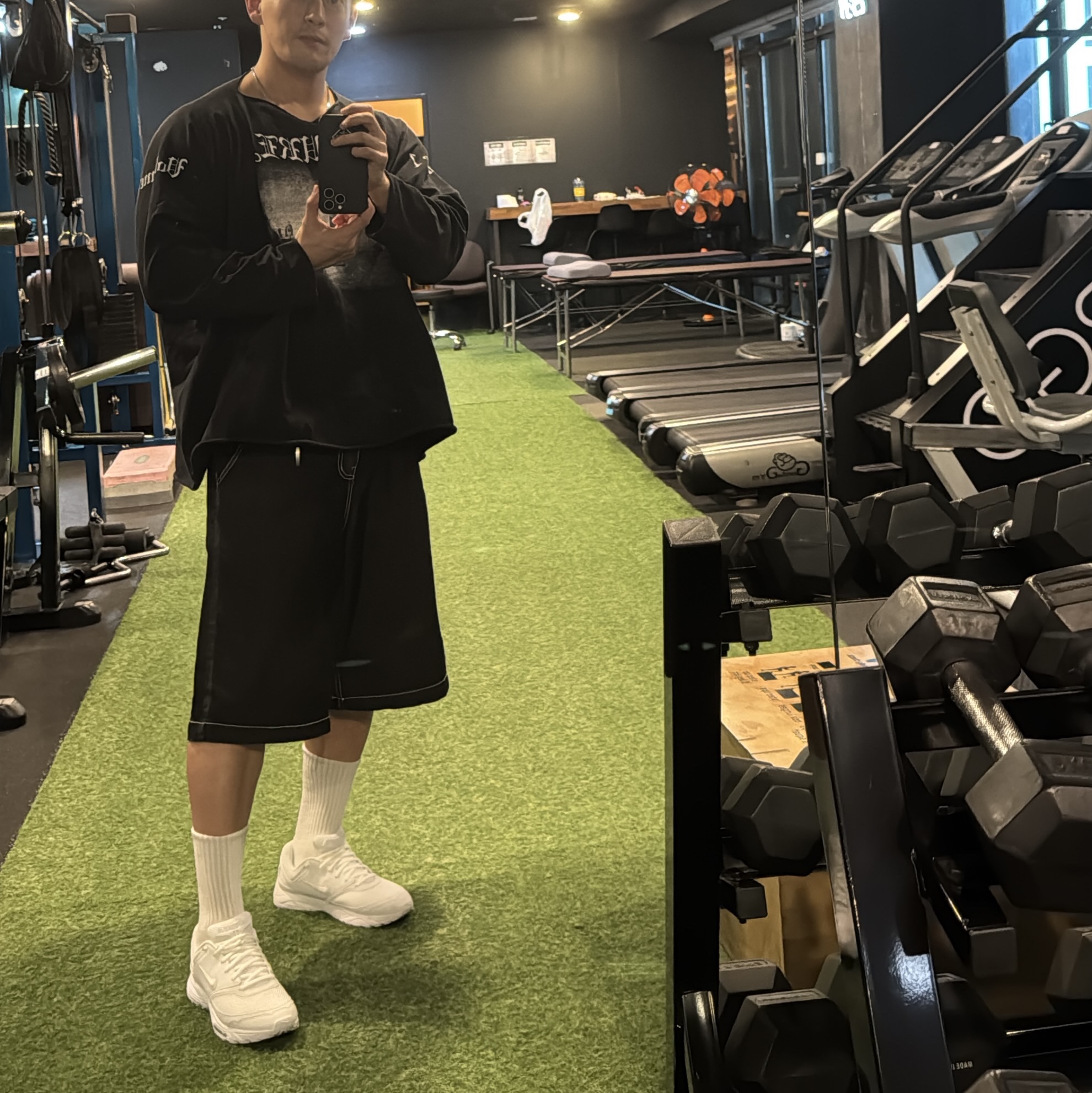 Nike x Comme des Garcons Homme Plus Air Pegasus 2005 White, Supreme x Nike Denim Short Black - 24SS 착용 스타일