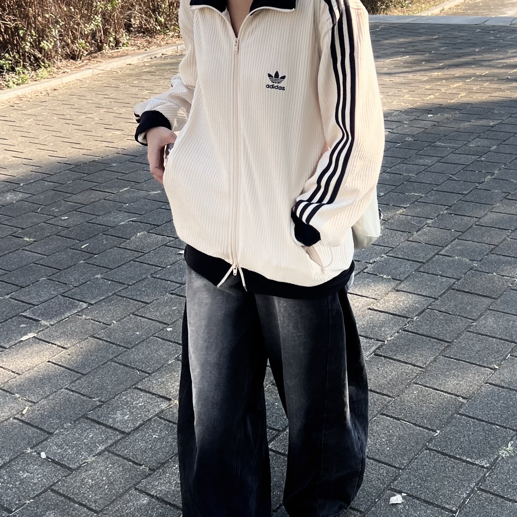 Adidas Waffle Beckenbauer Track Top Wonder White - KR Sizing 착용 스타일 - 1