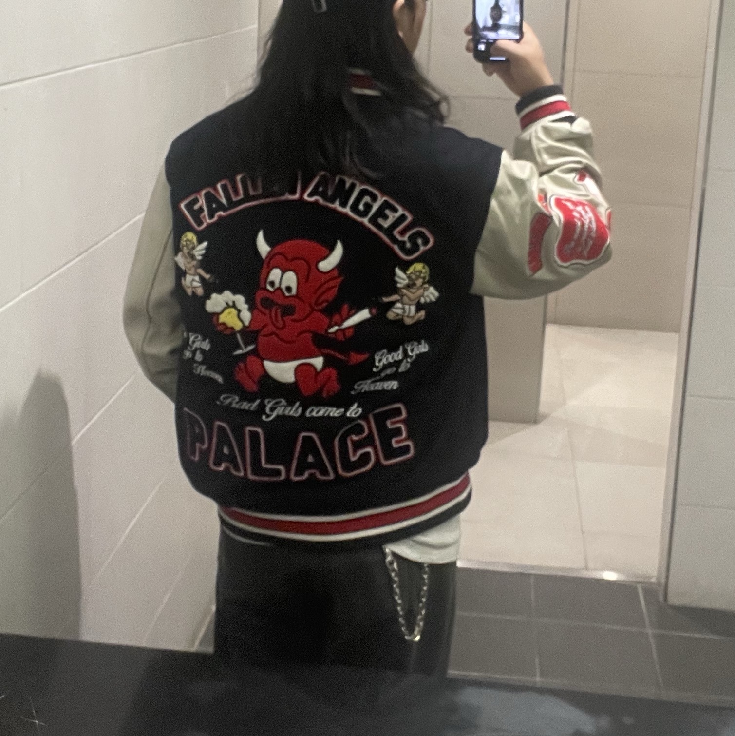 Palace Fallen Angels Varsity Jacket Navy - 23SS 착용 스타일