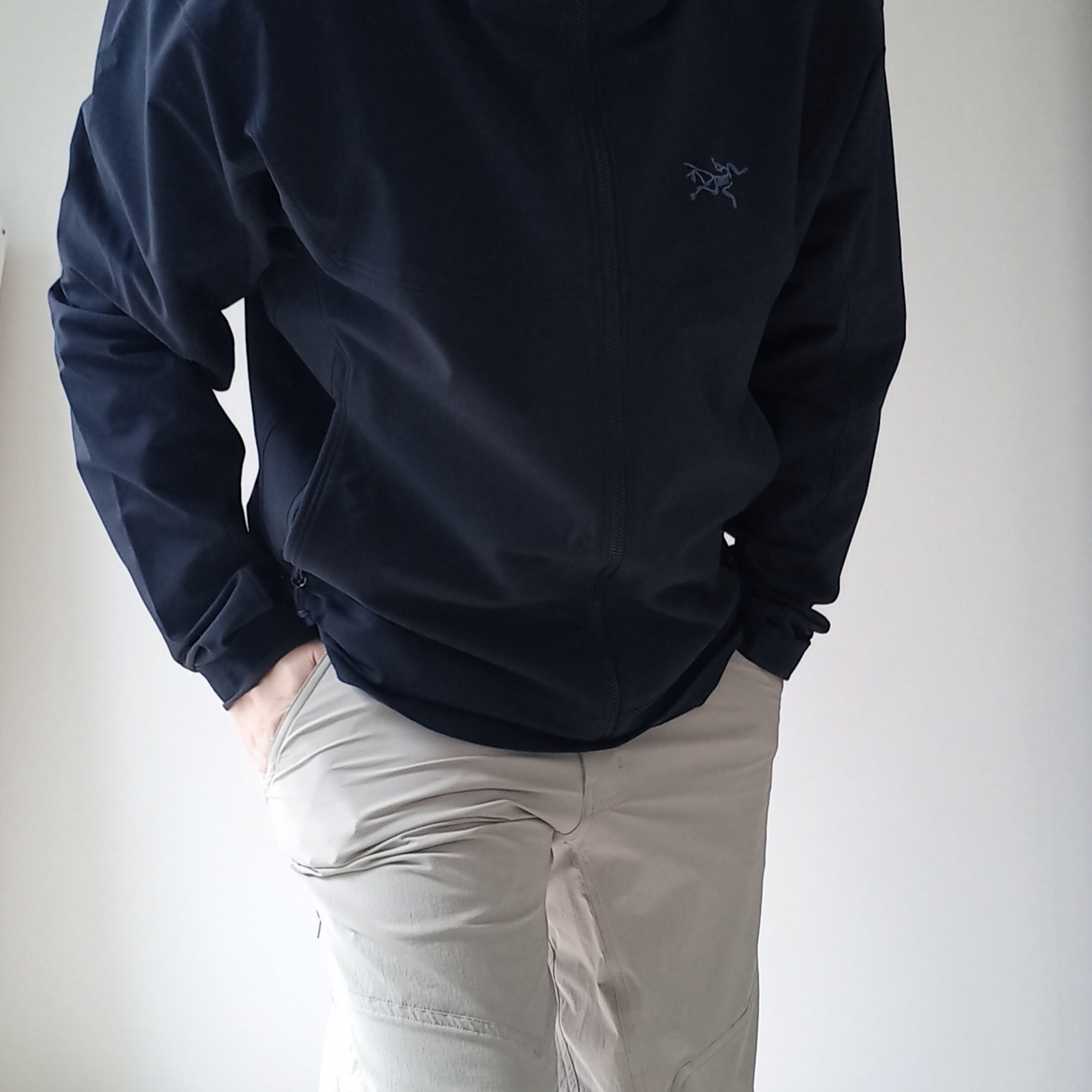 Arc'teryx Gamma Hoody Black, Arc'teryx Cronin Pants Rune μ°©μ© μ€νμΌ - 2