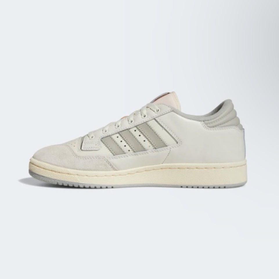 Adidas Centennial 85 Low Cloud White Metal Grey 착용 스타일 - 2