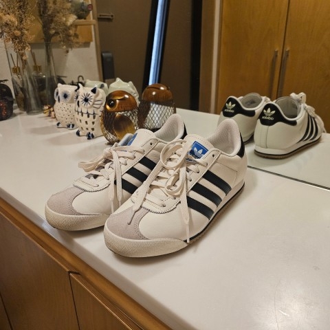 Adidas Kick 74 Core White Core Black 착용 스타일 - 1