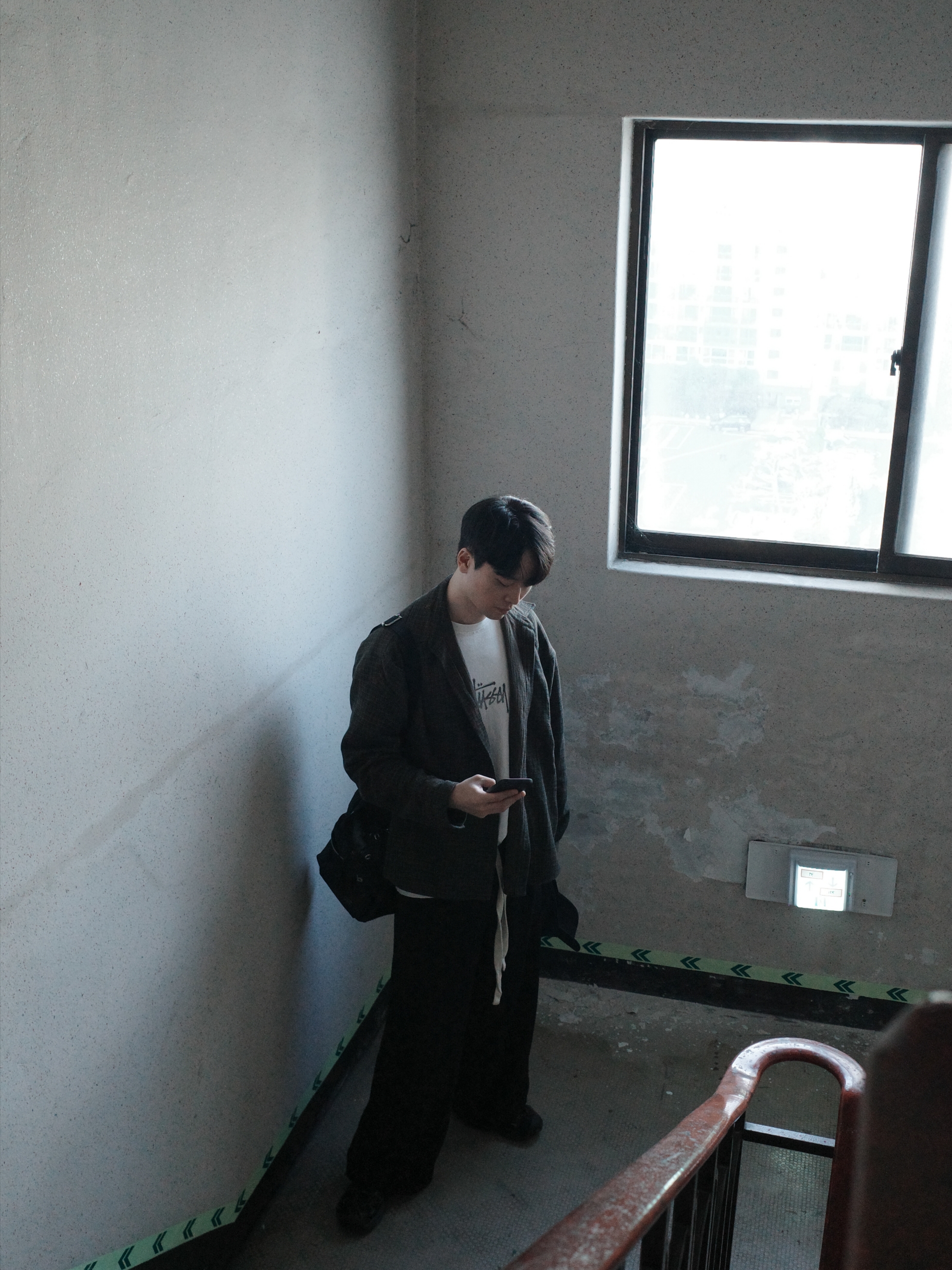 Nonnod Cropped Flexible String Check Shirt Brown, Nonnod Capri Pajama Pants Jacquard Black 착용 스타일 - 1