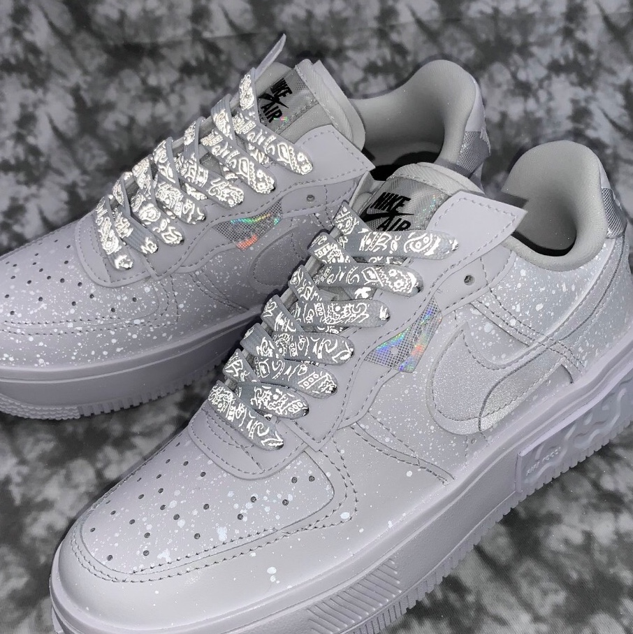 (W) Nike Air Force 1 Fontanka White 착용 스타일 - 1