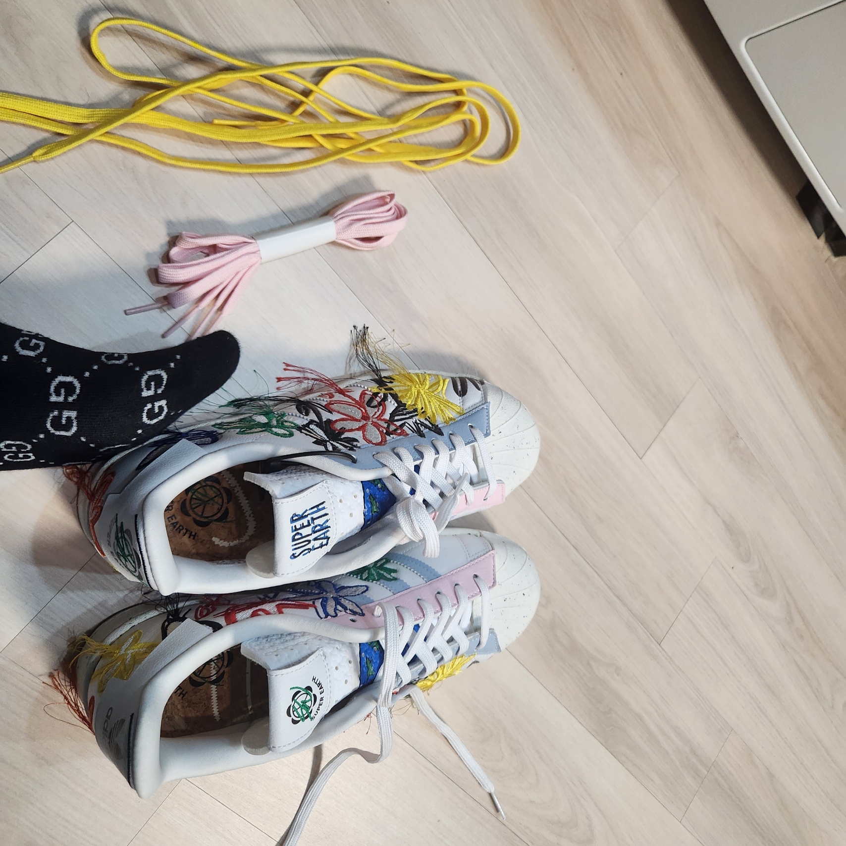 Adidas x Sean Wotherspoon Superstar Superearth 착용 스타일 - 1