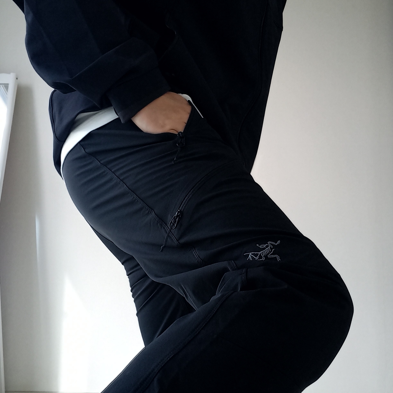 Arc'teryx Gamma AR Brushed Pants Black, Arc'teryx Gamma Hoody Black ์ฐฉ์ฉ ์คํ์ผ - 1