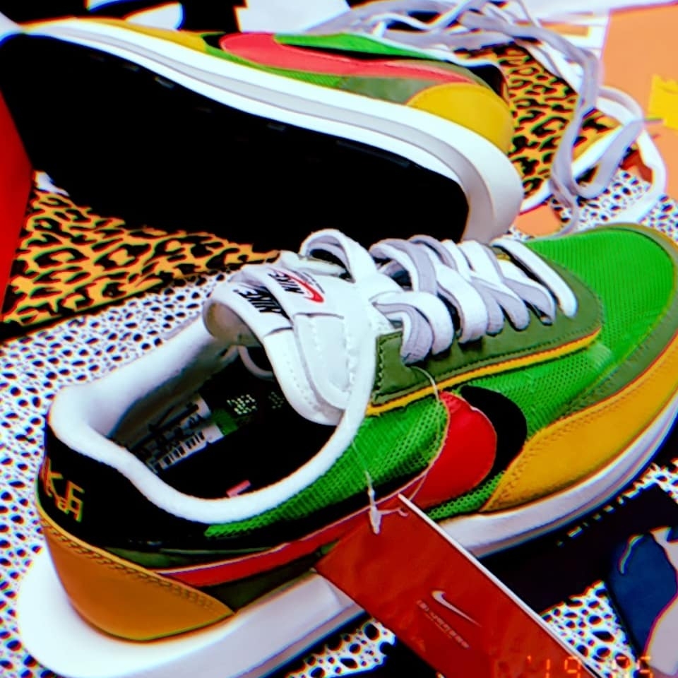 Nike x Sacai LDWaffle Green Multi 착용 스타일 - 3