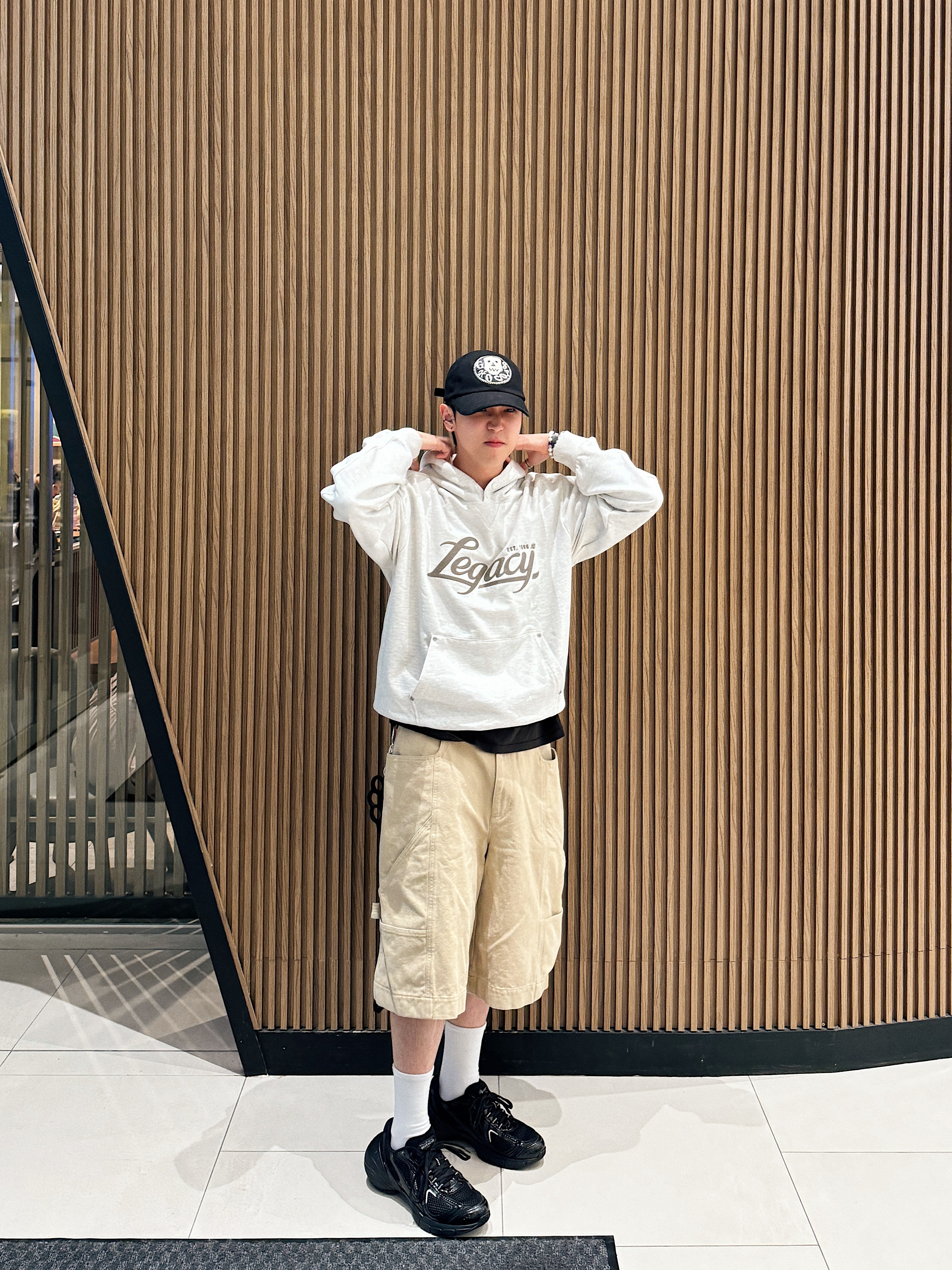 ETCE Cross Destroyed Cap Black, ETCE Ghost Cap Brown Camo 착용 스타일 - 4