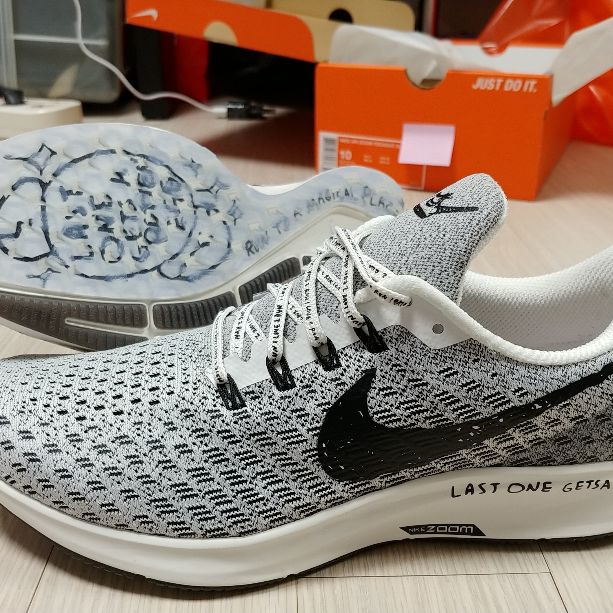 Nike x Nathan Bell Air Zoom Pegasus 35 착용 스타일