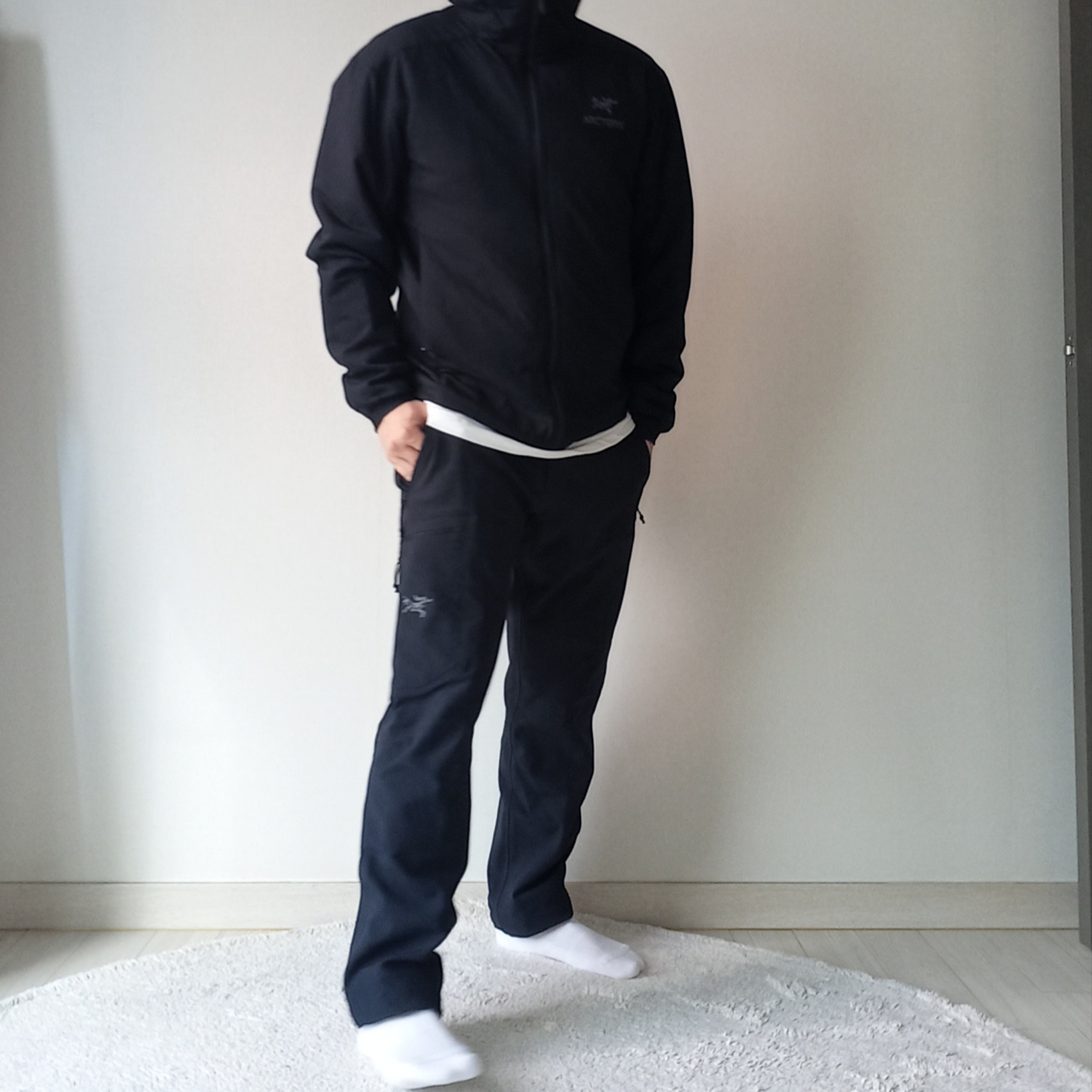 Arc'teryx Gamma MX Pants Black, Arc'teryx Atom Hoody Black ์ฐฉ์ฉ ์คํ์ผ - 3