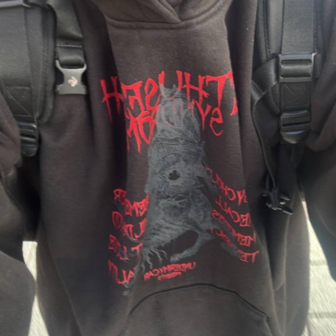 Undermycar Methuselah Syndrome Damage Washed Hood Sudan Red - 23SS 착용 스타일