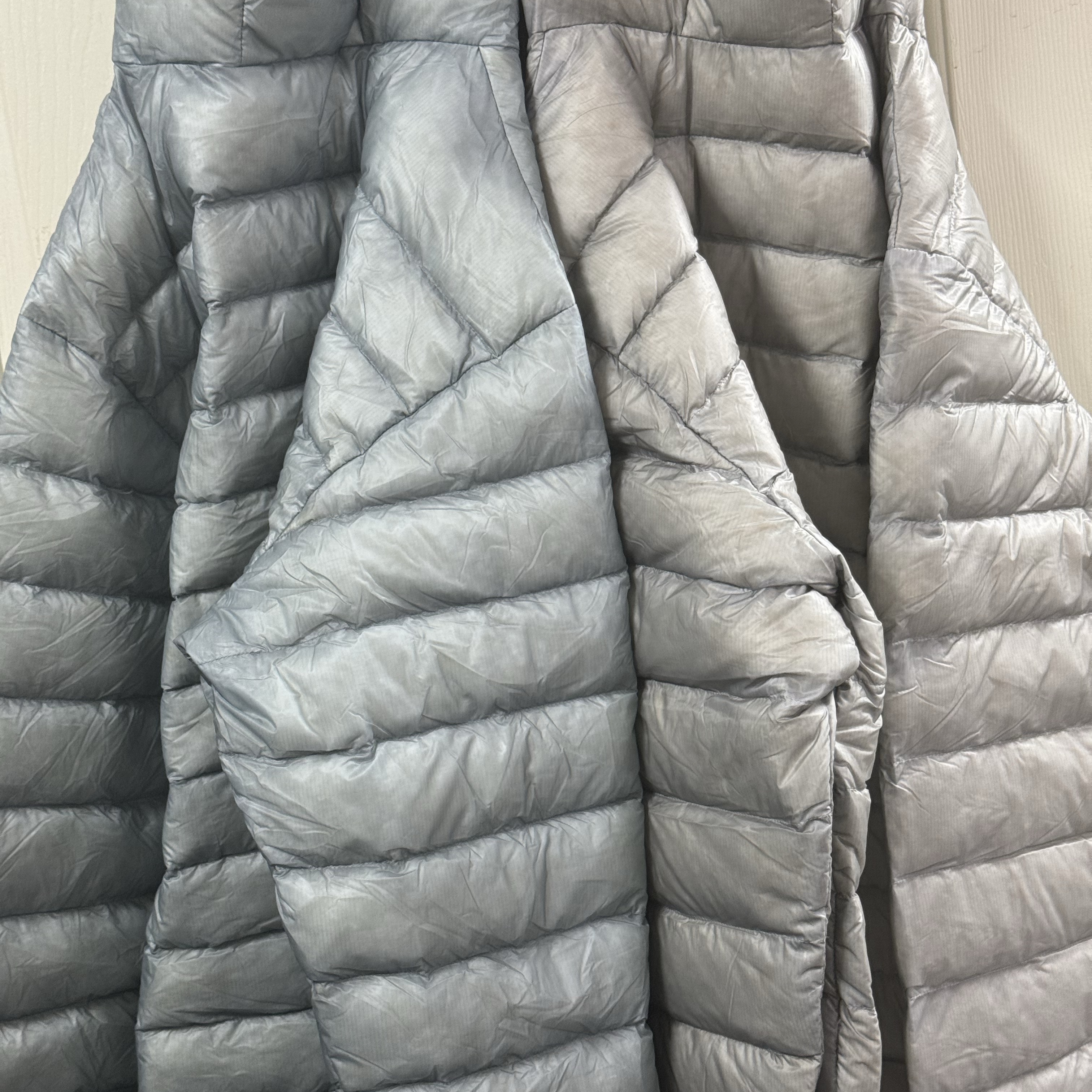 Sansan Gear Suffix Puffer Jacket Sky Blue - 23FW, Sansan Gear Suffix Puffer Jacket Grey - 24FW 착용 스타일 - 2