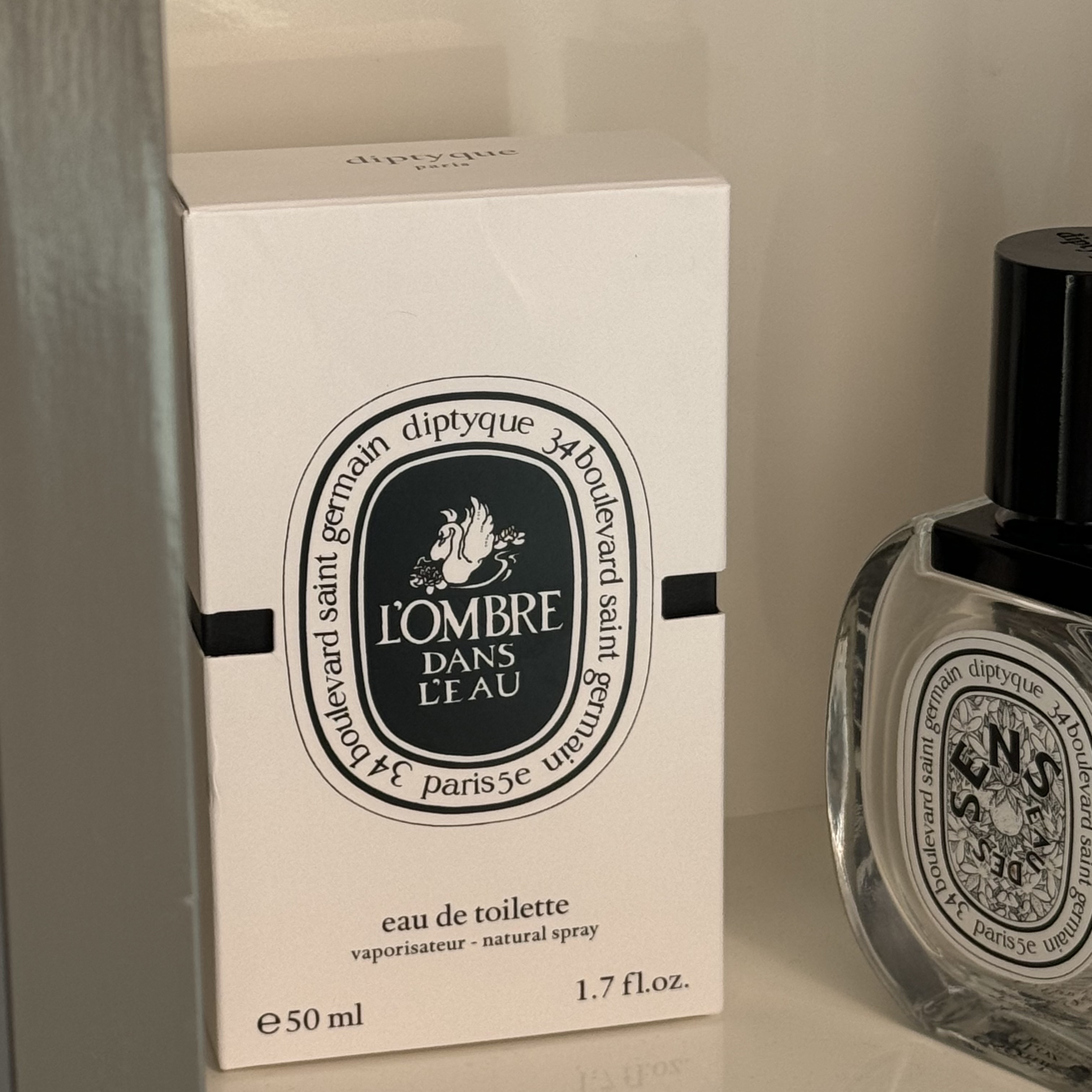Diptyque L'ombre Dans L'eau Eau De Toilette 50ml 착용 스타일