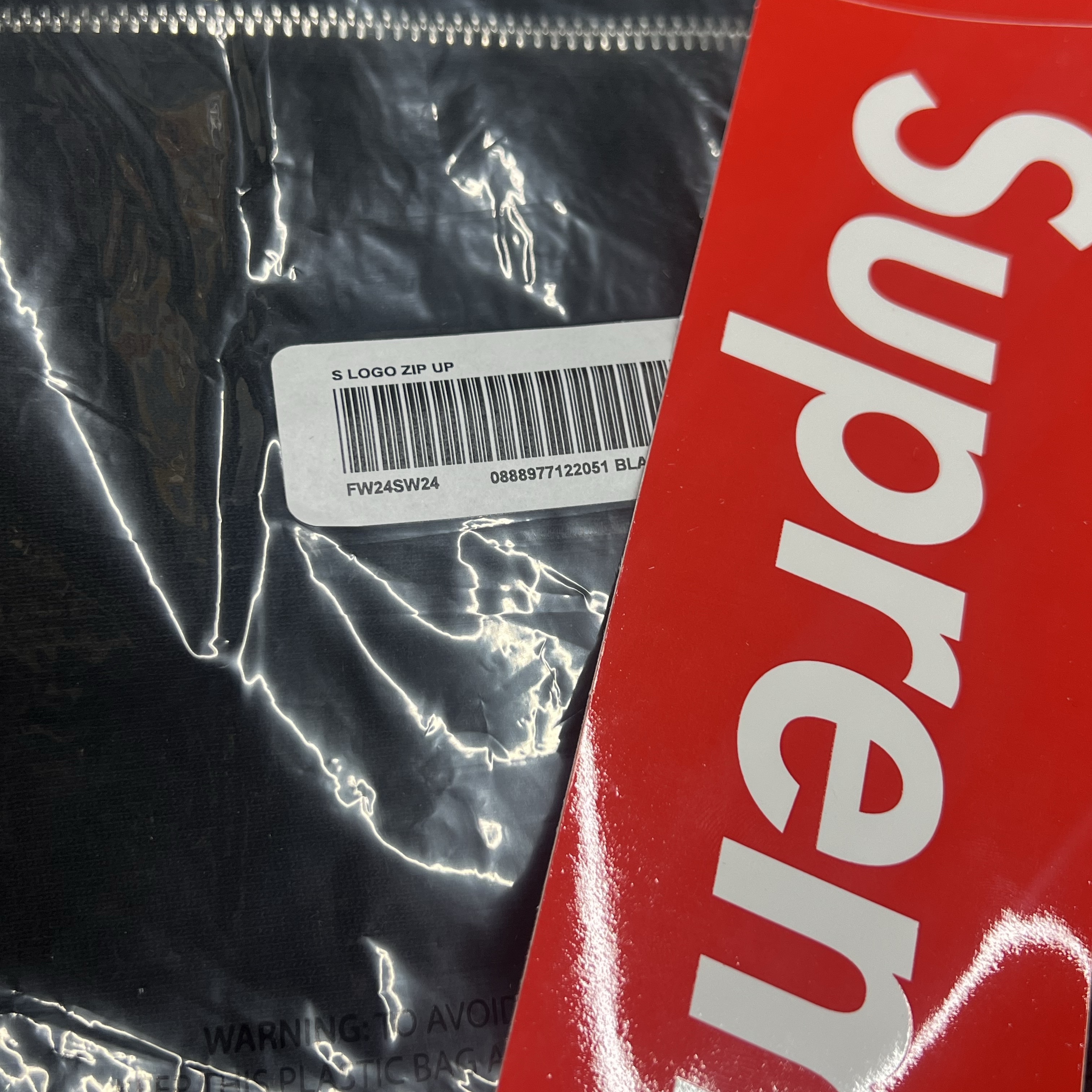 Supreme S Logo Zip Up Hooded Sweatshirt Black - 24FW 착용 스타일 - 2