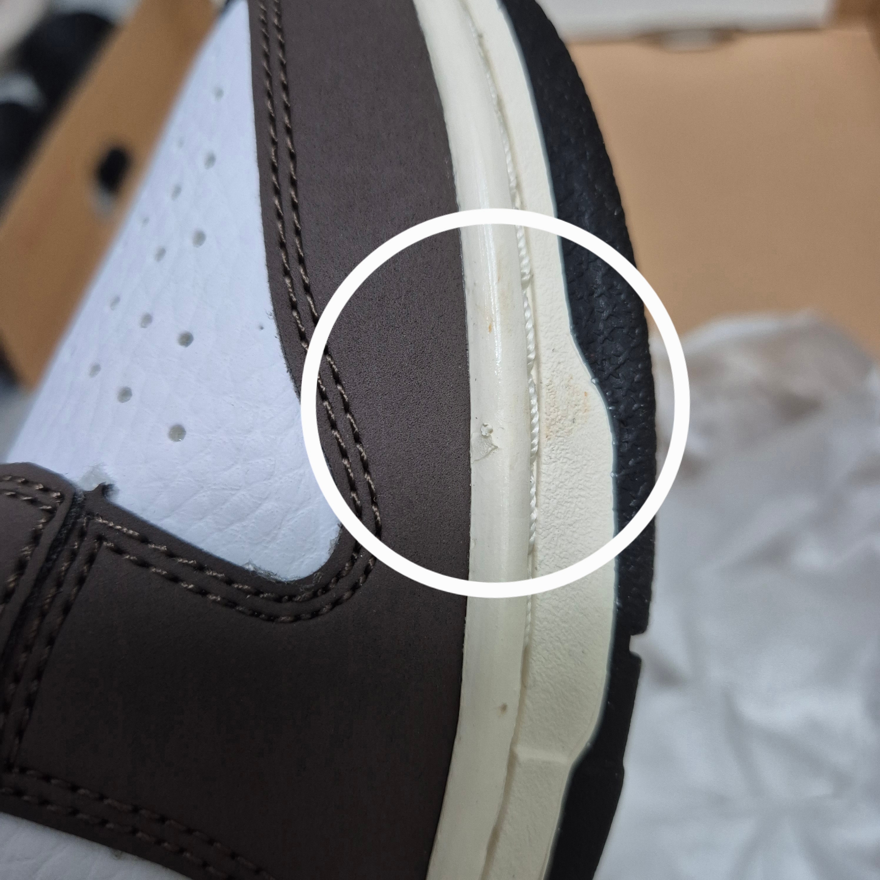 Nike Dunk Low Retro Next Nature Baroque Brown White 착용 스타일 - 1