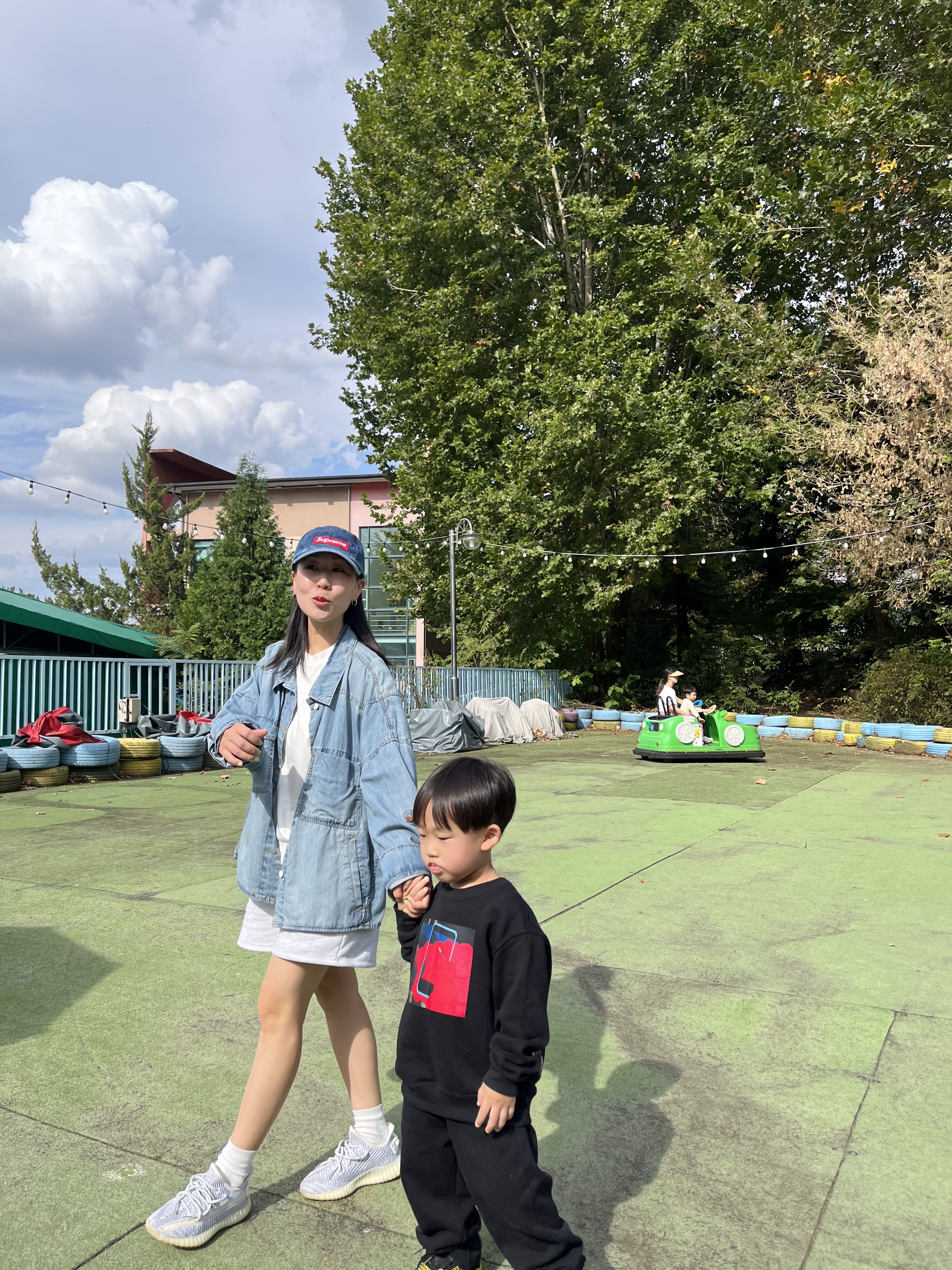 (TD) Jordan 4 Retro Thunder 2023, Adidas Yeezy Boost 350 V2 Static - Non-Reflective 2018 착용 스타일 - 8