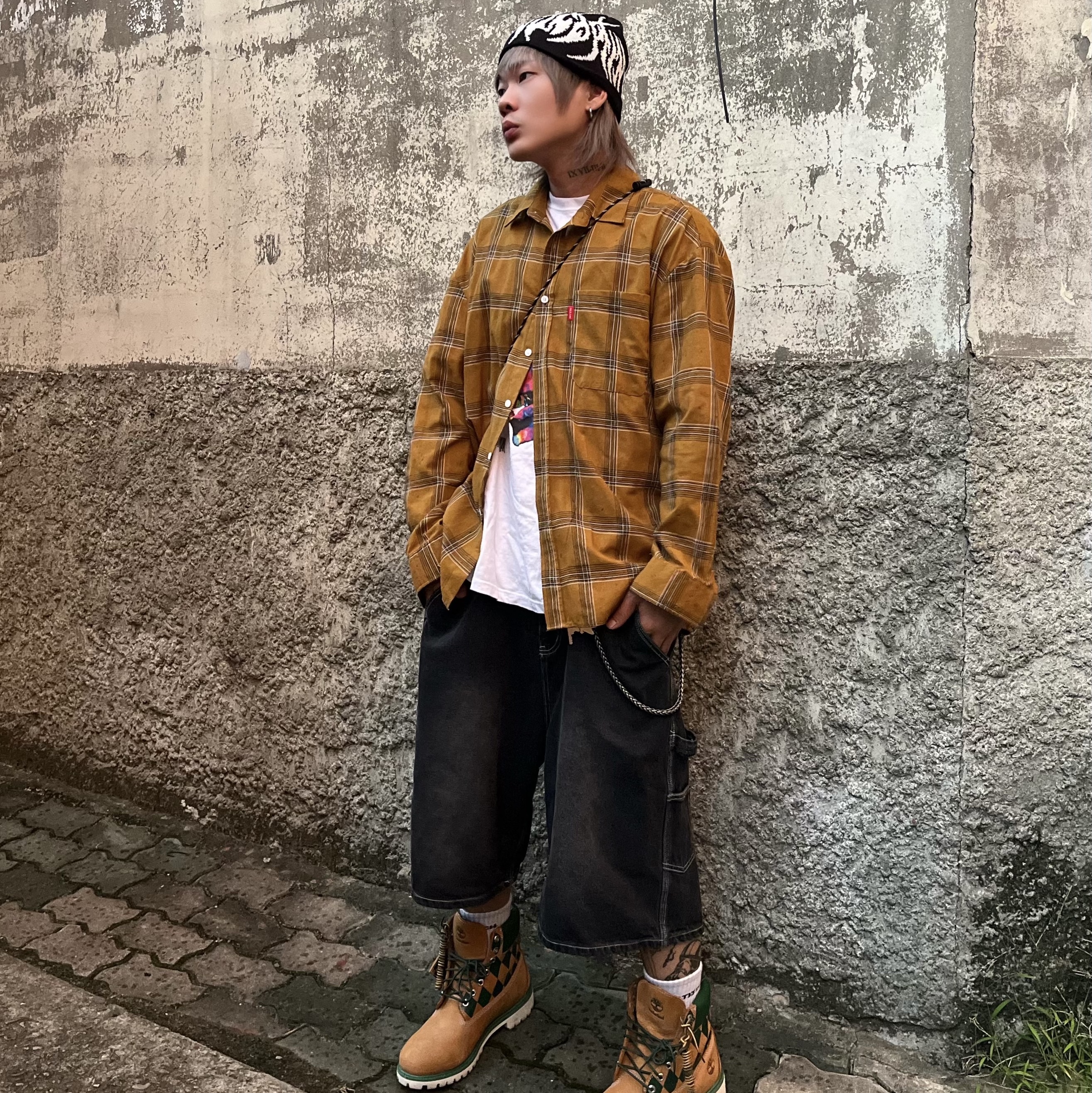 KASINA x Timberland 6 In Premium Vibram GTX Wheat 착용 스타일 - 2