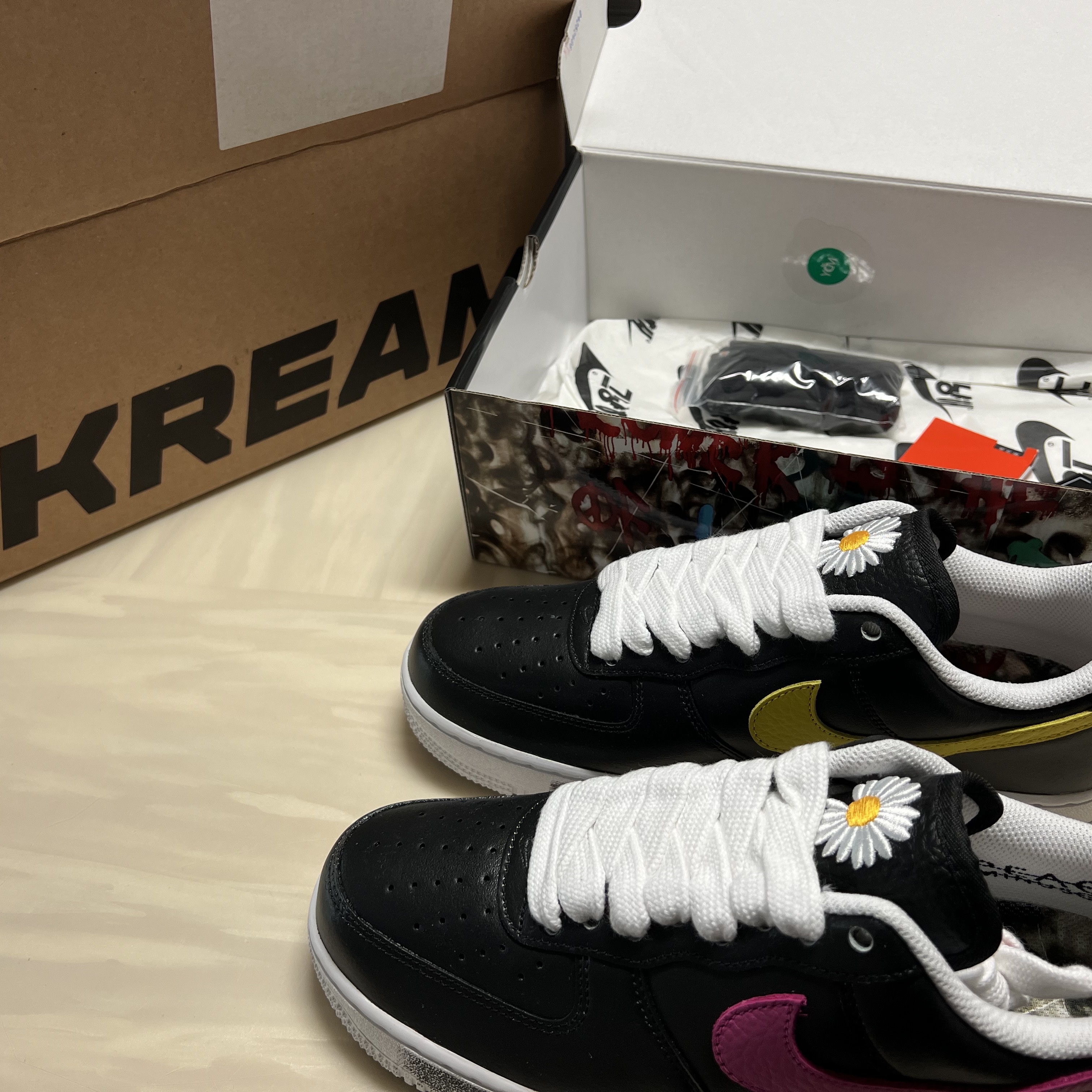 Nike x Peaceminusone Air Force 1 Low Para-Noise 3.0 Black and Multicolor 착용 스타일 - 5