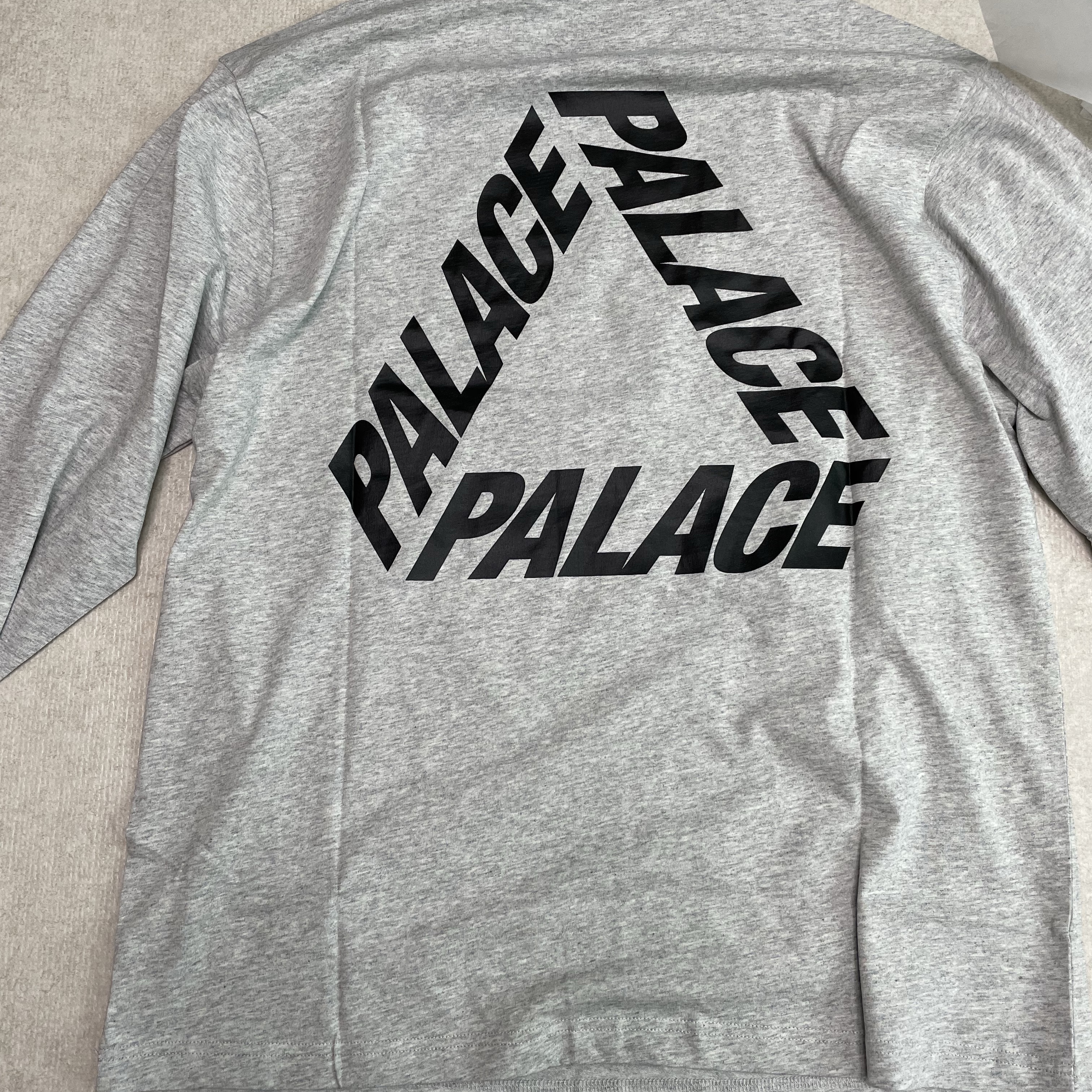 Palace P3 Long Sleeve Navy - 24FW, Palace P3 Long Sleeve Grey Marl - 24FW 착용 스타일 - 3