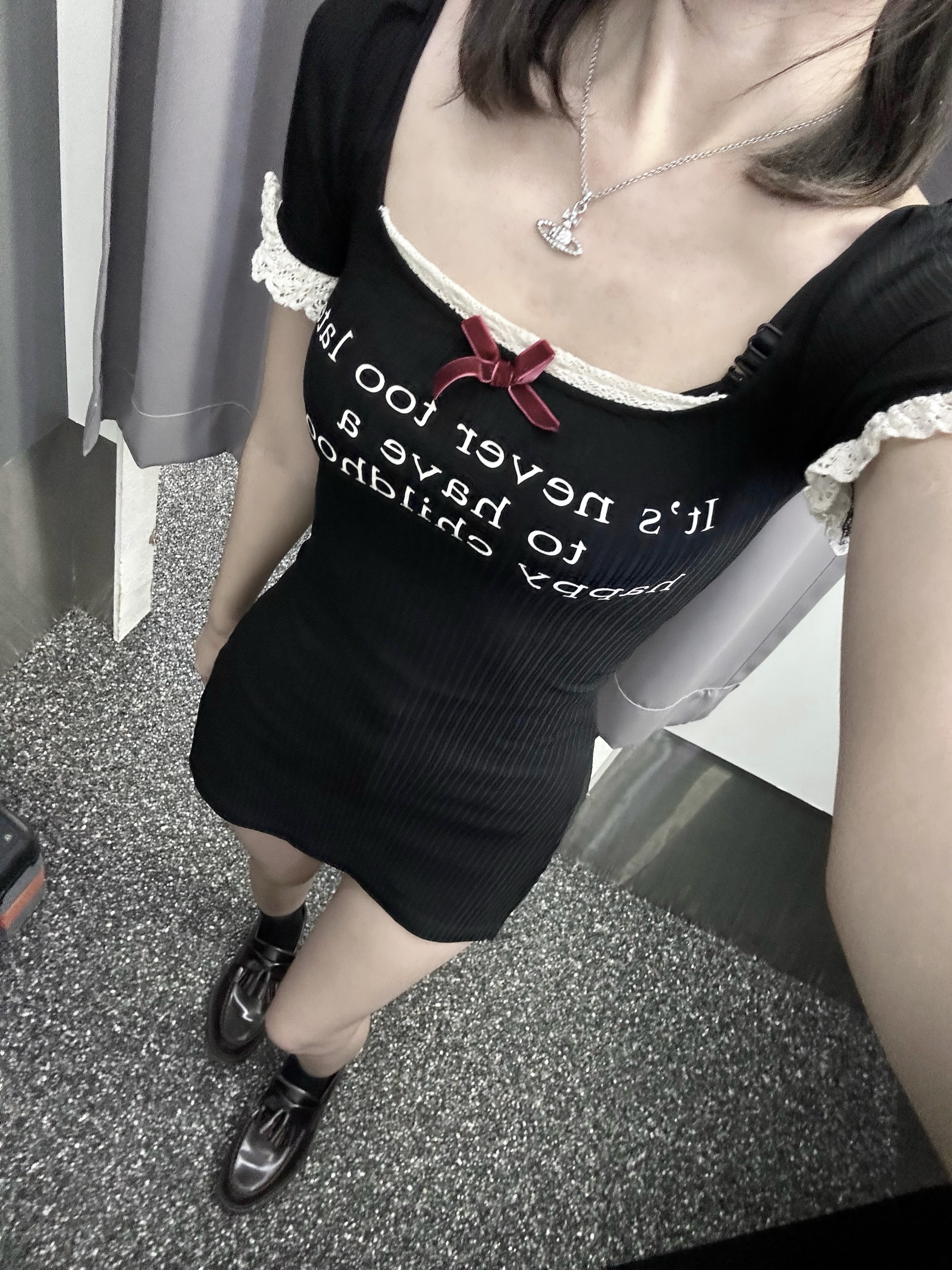Dr. Martens Adrian Arcadia Leather Loafers Cherry Red, (W) Praying Childhood Dress Black 착용 스타일 - 1