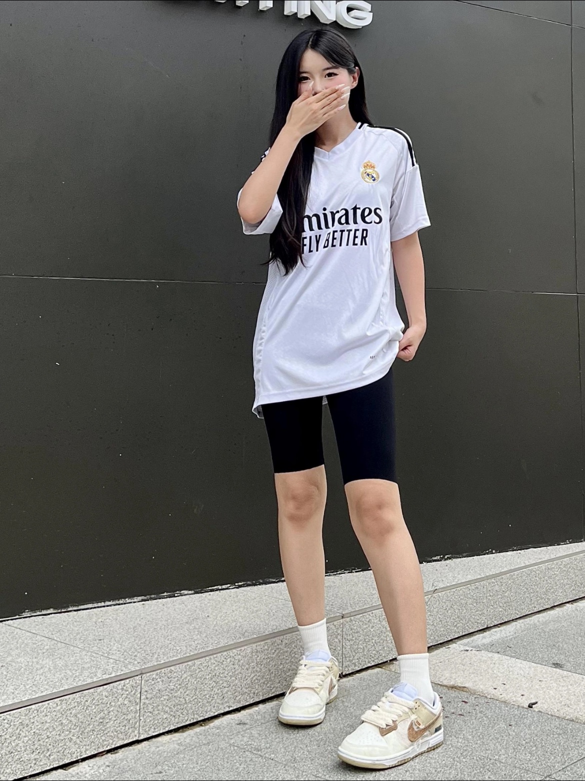 Adidas Real Madrid 2024/25 Home Jersey White - KR Sizing (Non Marking Ver.) 착용 스타일