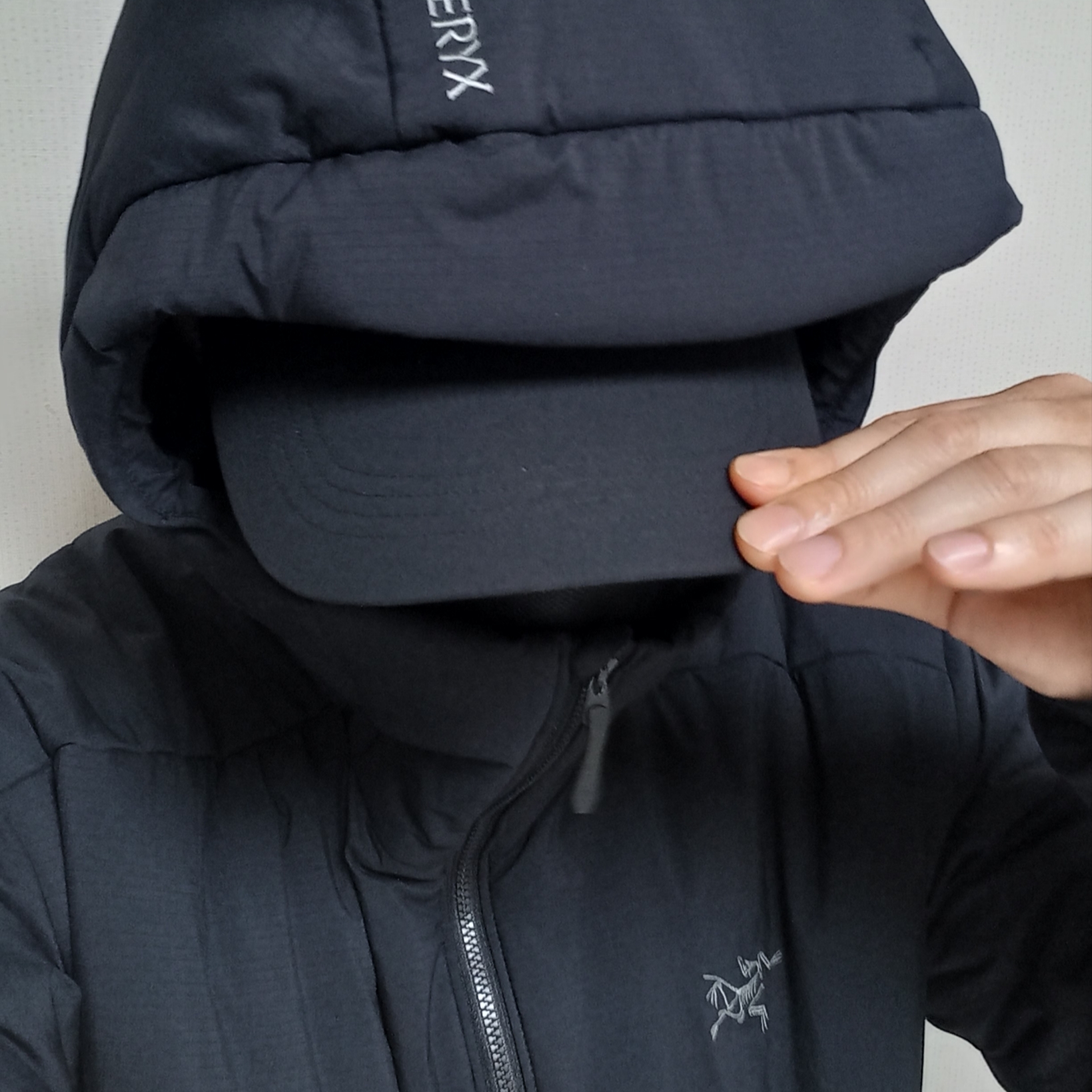 Arc'teryx Atom Heavyweight Hoody Black, Arc'teryx Small Bird Cap Black ์ฐฉ์ฉ ์คํ์ผ - 8